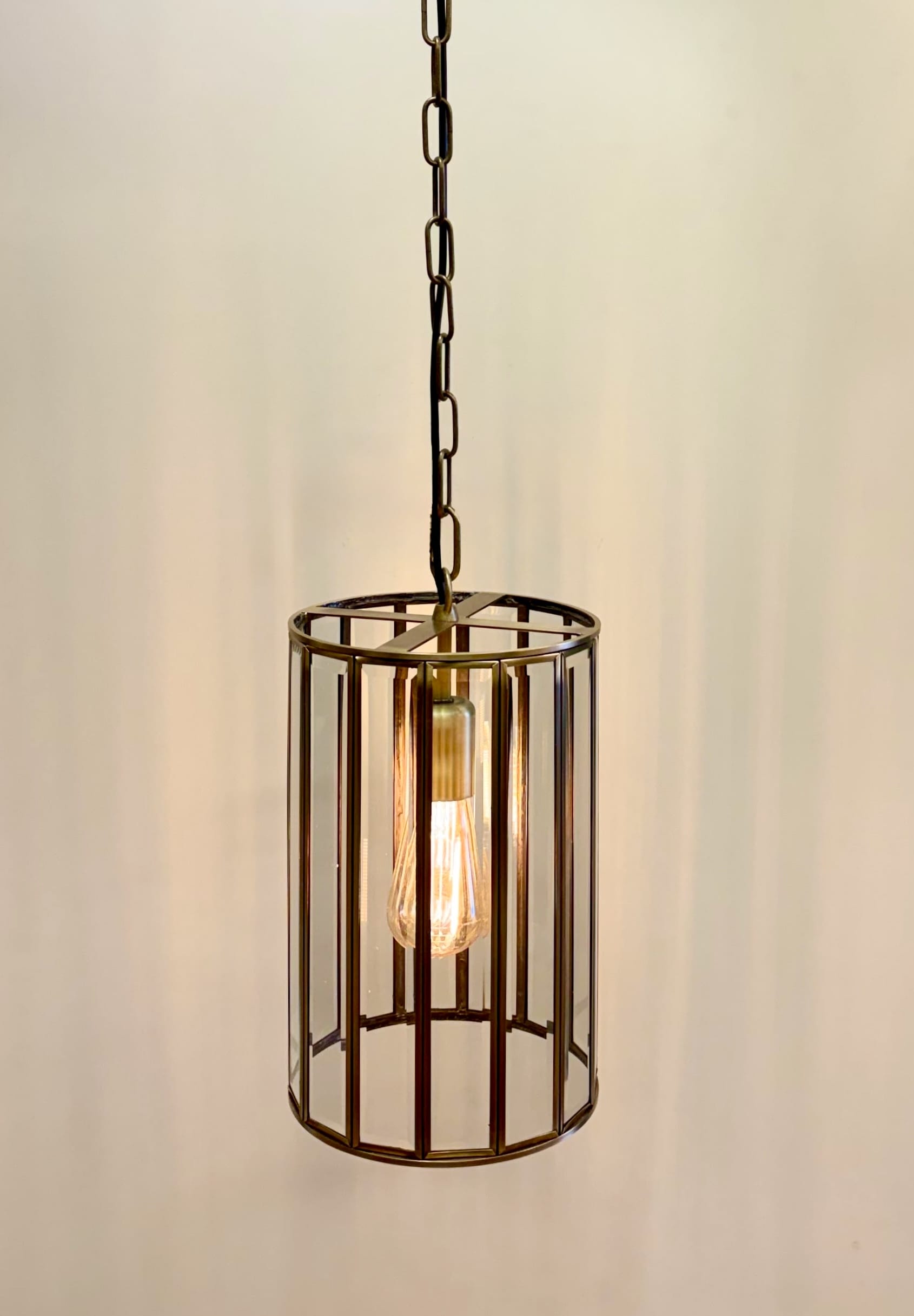 Kitchen island pendant lighting