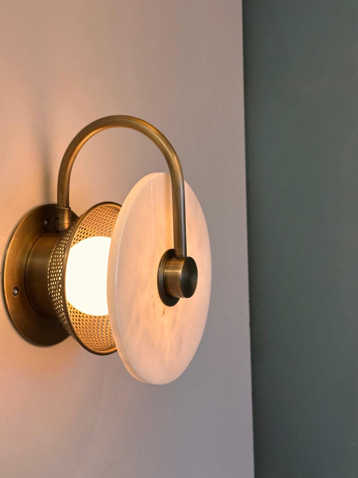 Arel Lighting ALISTER MINI Marble Sconce