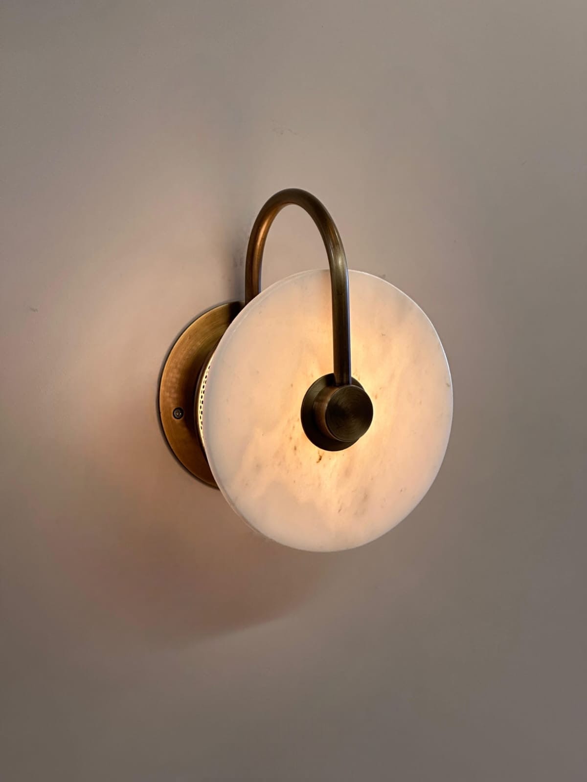 Arel Lighting ALISTER MINI Marble Sconce