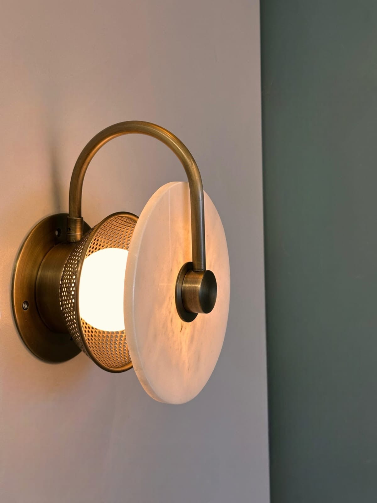 Arel Lighting ALISTER MINI Marble Sconce