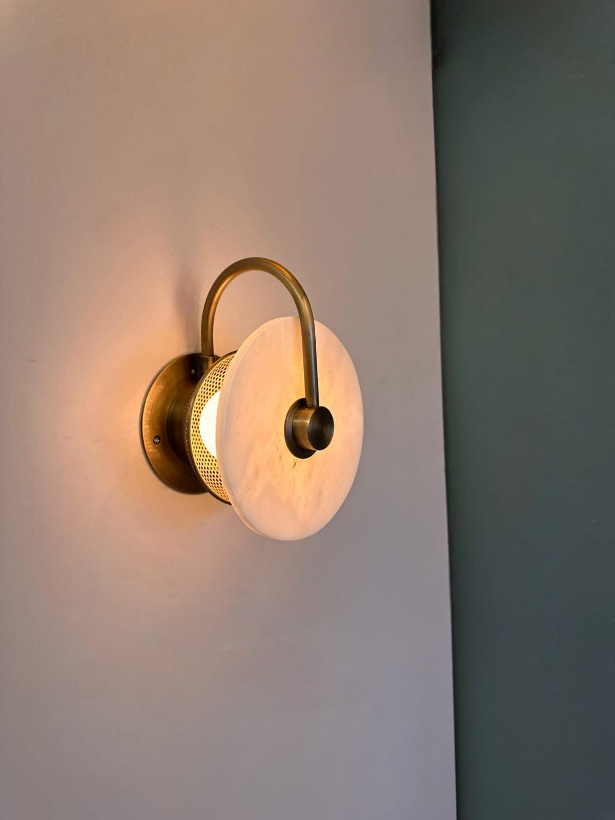 Arel Lighting ALISTER MINI Marble Sconce