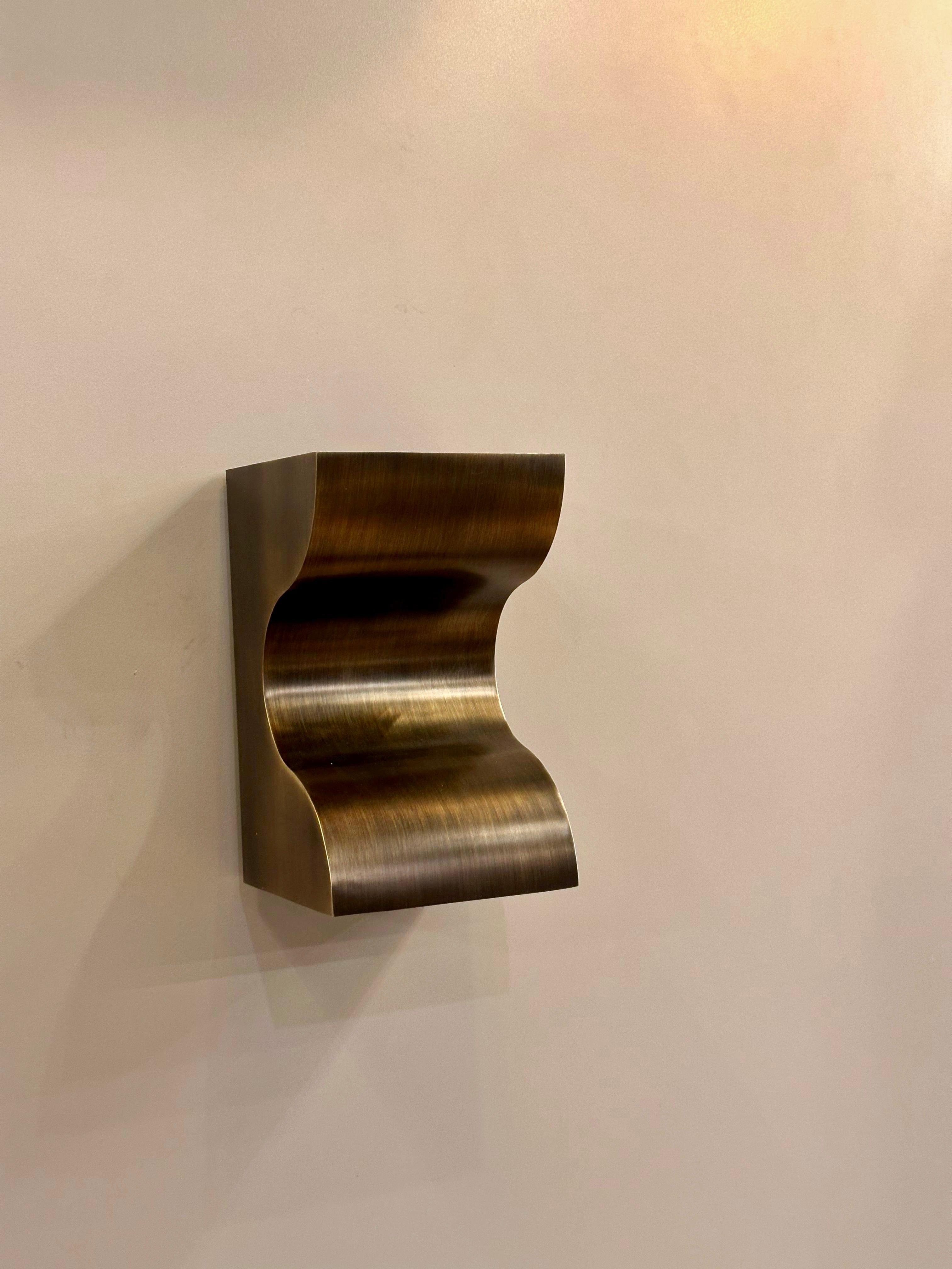 Arel Lighting Antique Brass MIRANDE Wall Sconce