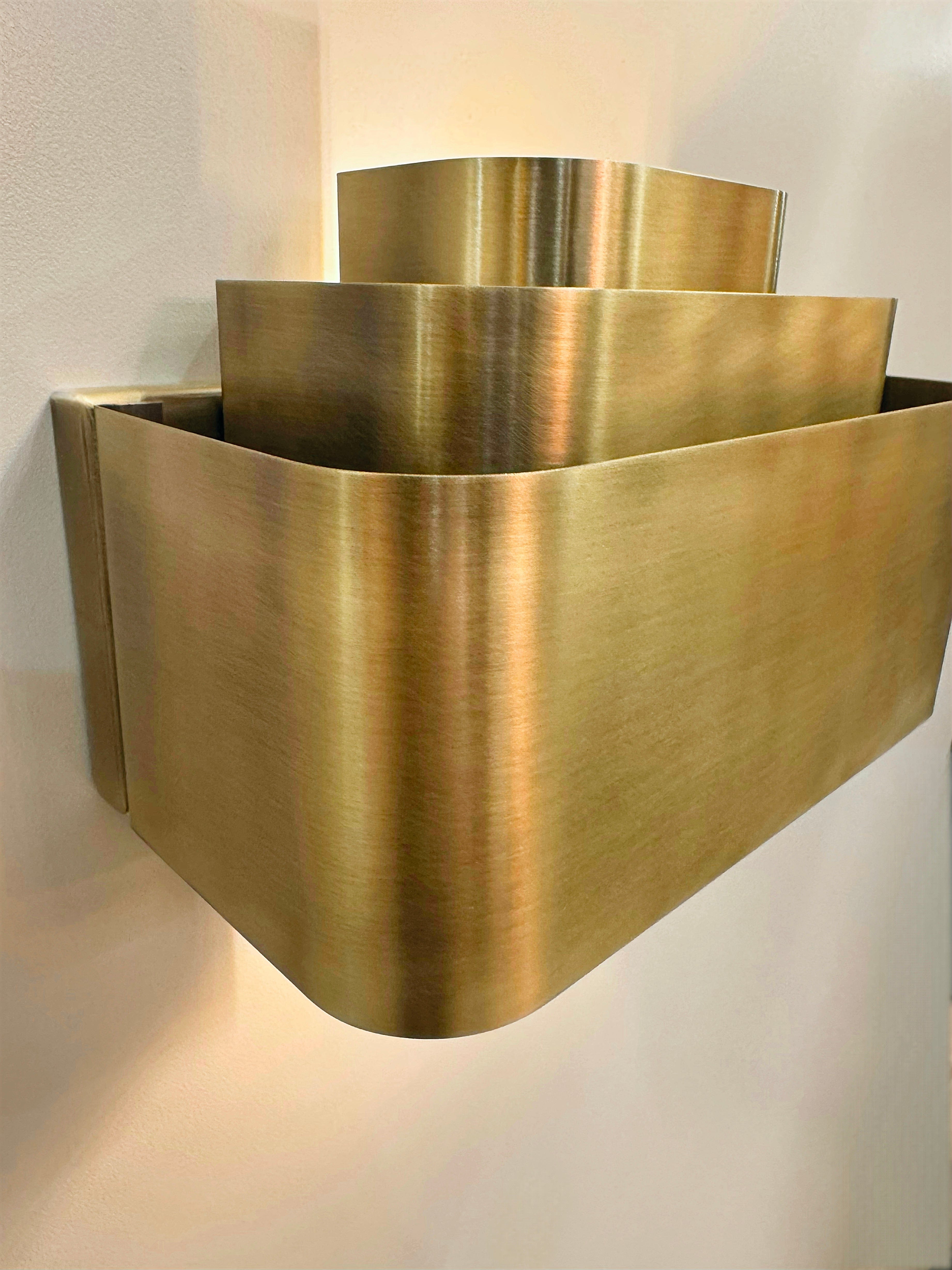 Arel Lighting AREZZO Wall Sconce