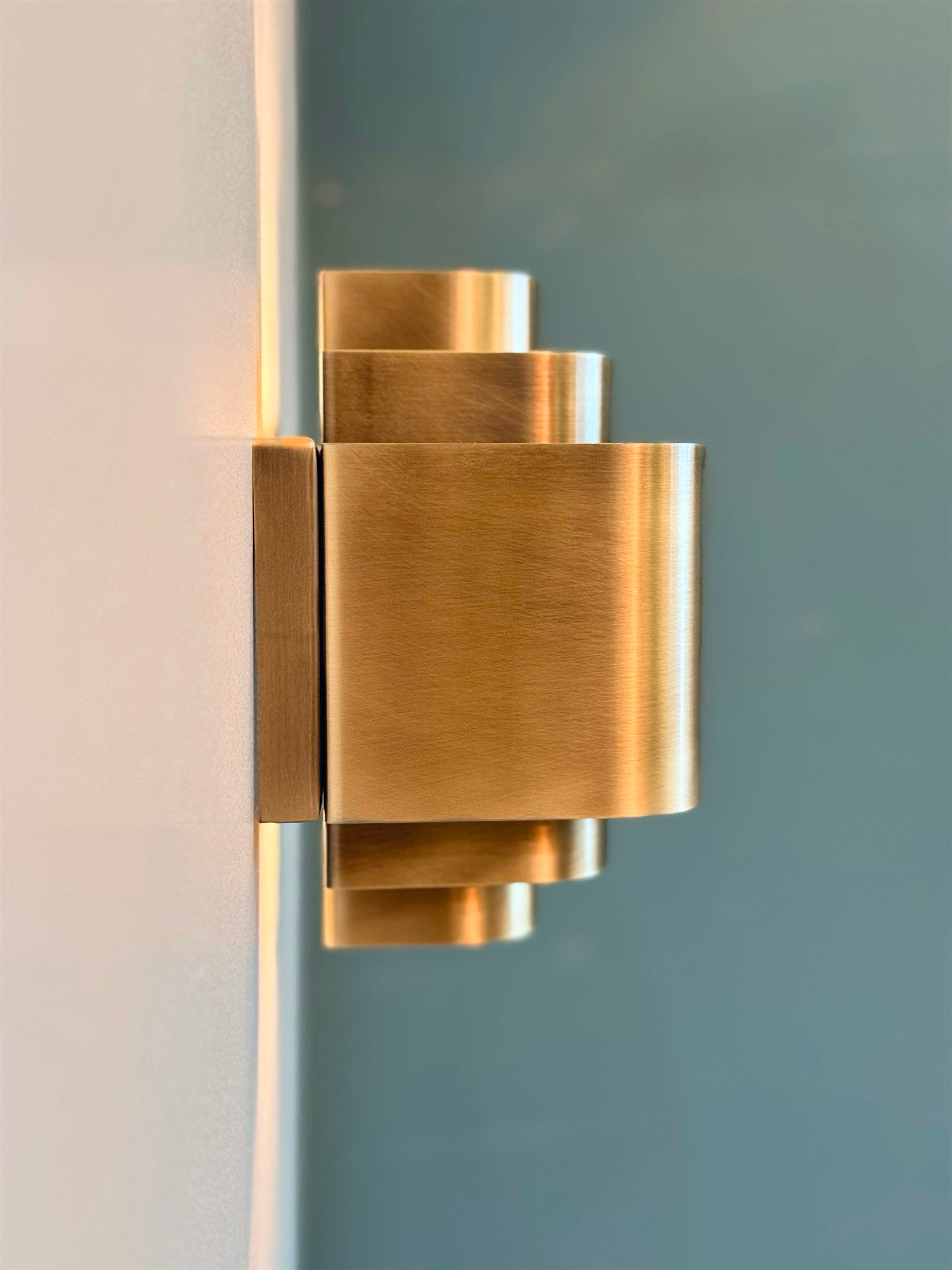 Arel Lighting AREZZO Wall Sconce