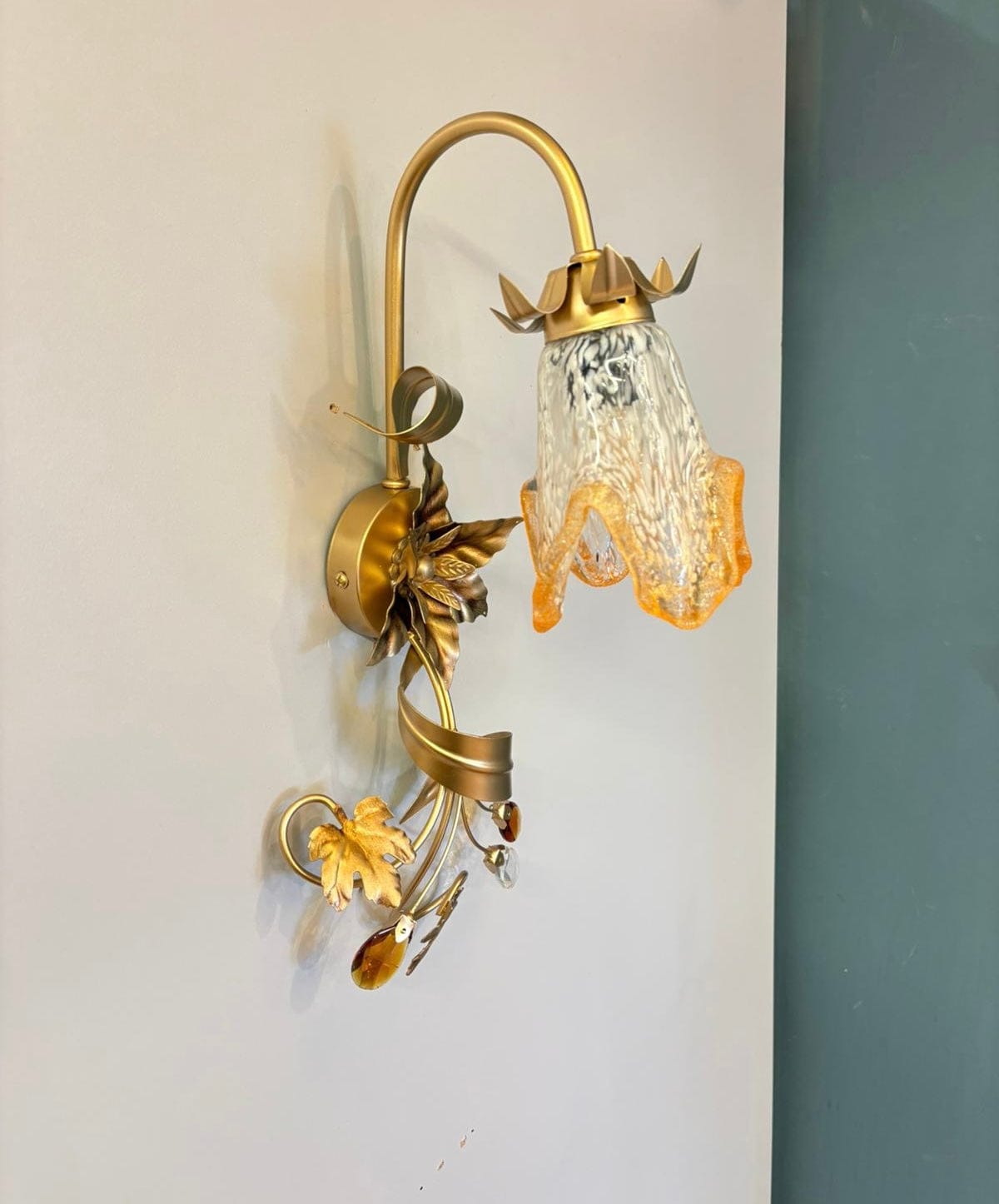 Arel Lighting ARMEN Flower Wall Sconce