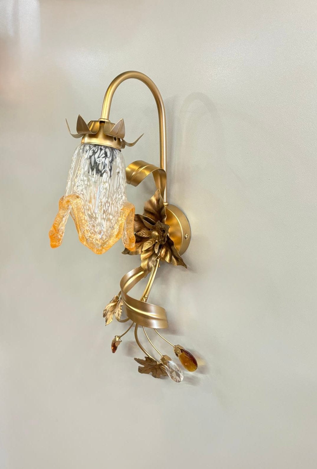 Arel Lighting ARMEN Flower Wall Sconce