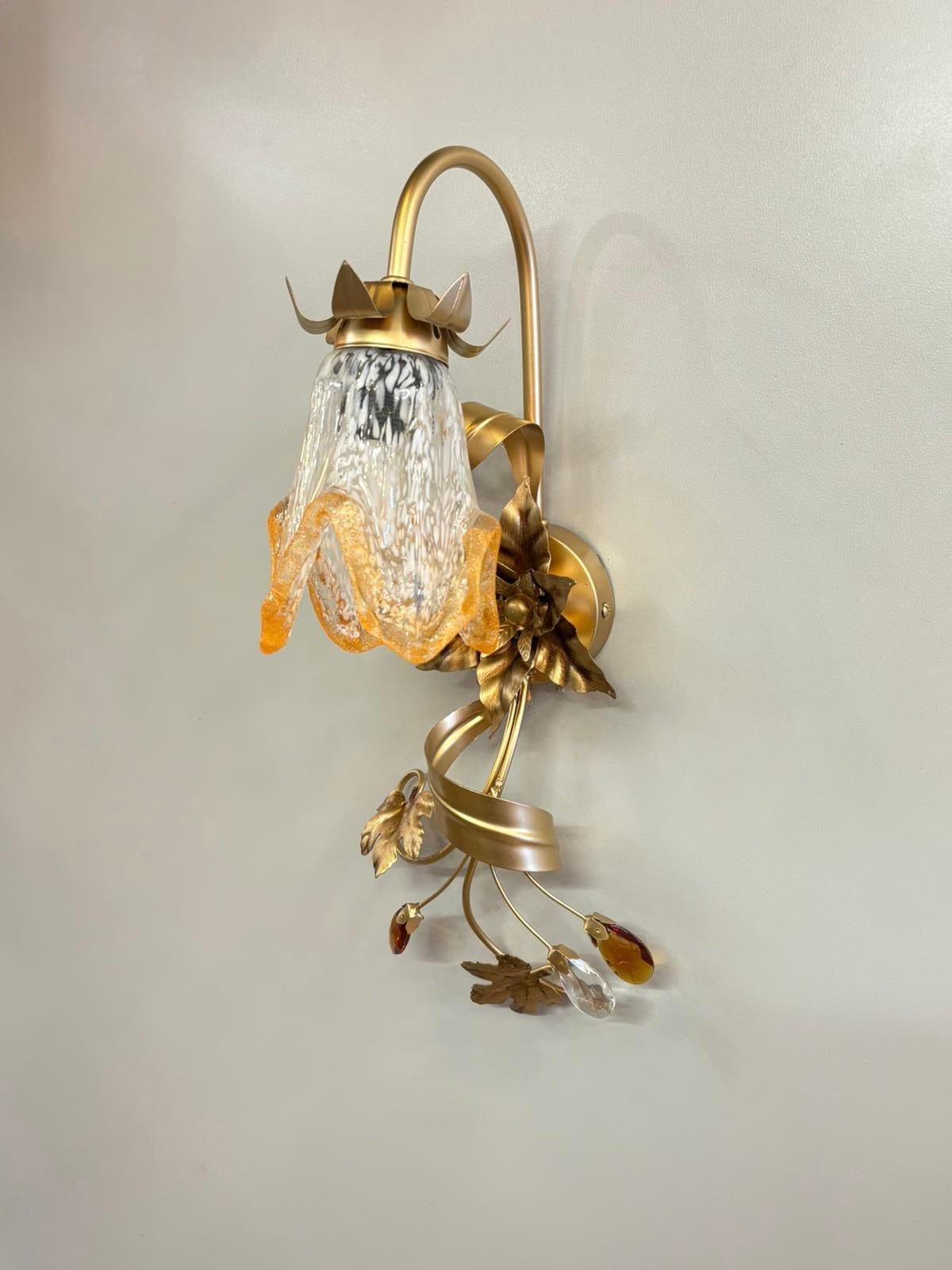 Arel Lighting ARMEN Flower Wall Sconce