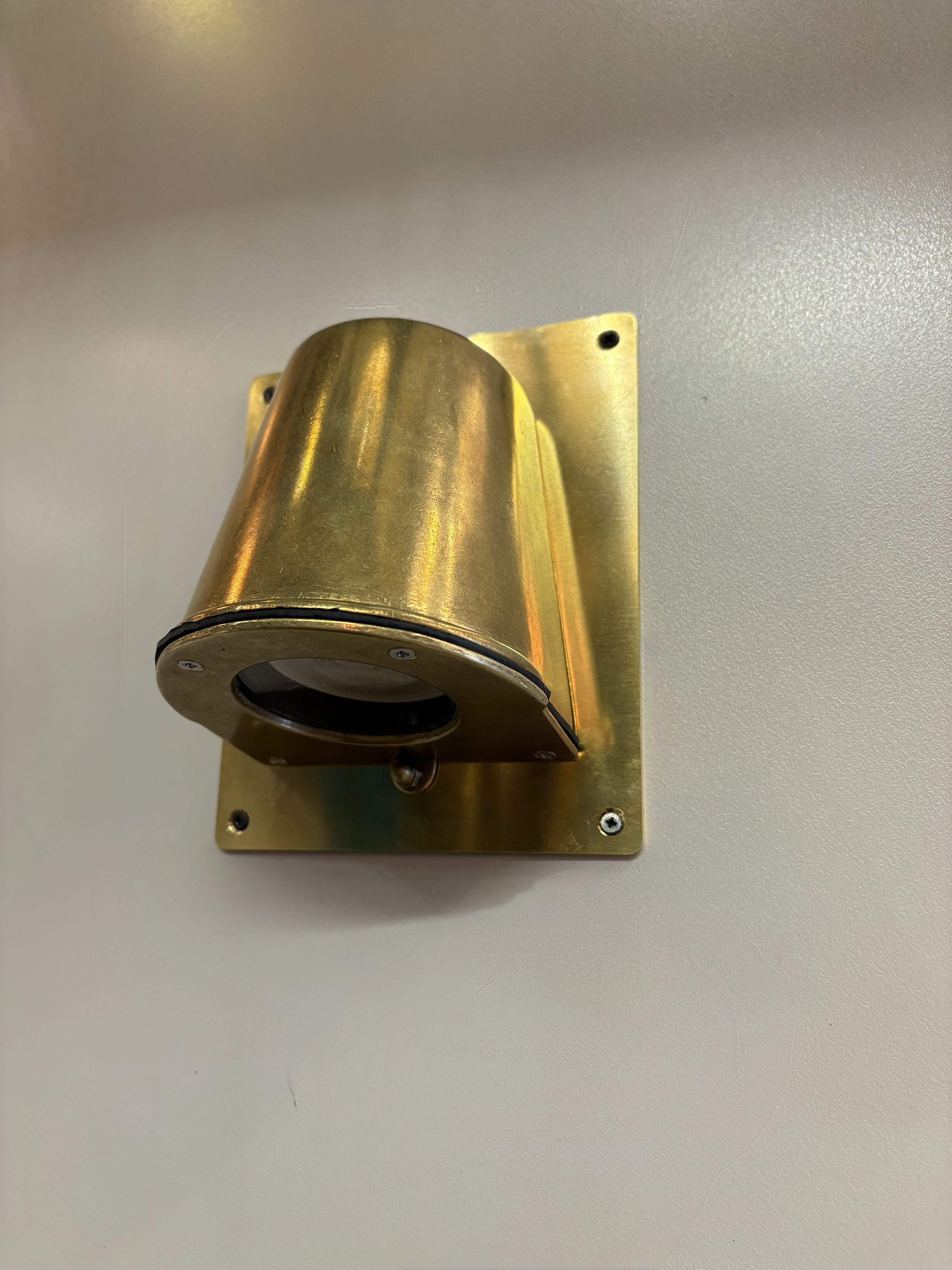Arel Lighting BALACIA RECT Outdoor Brass Casting Wall Sconce