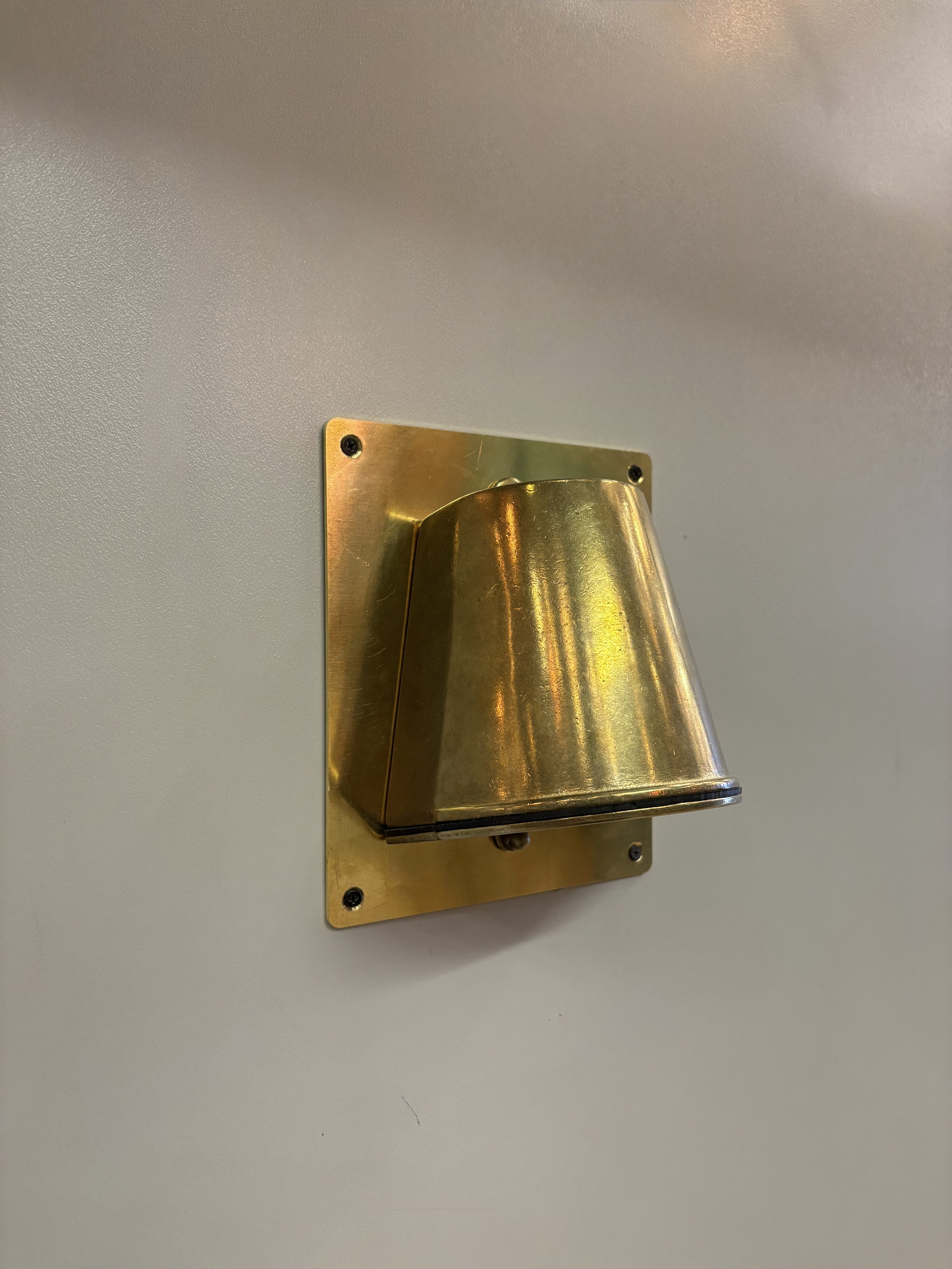 Arel Lighting BALACIA RECT Outdoor Brass Casting Wall Sconce