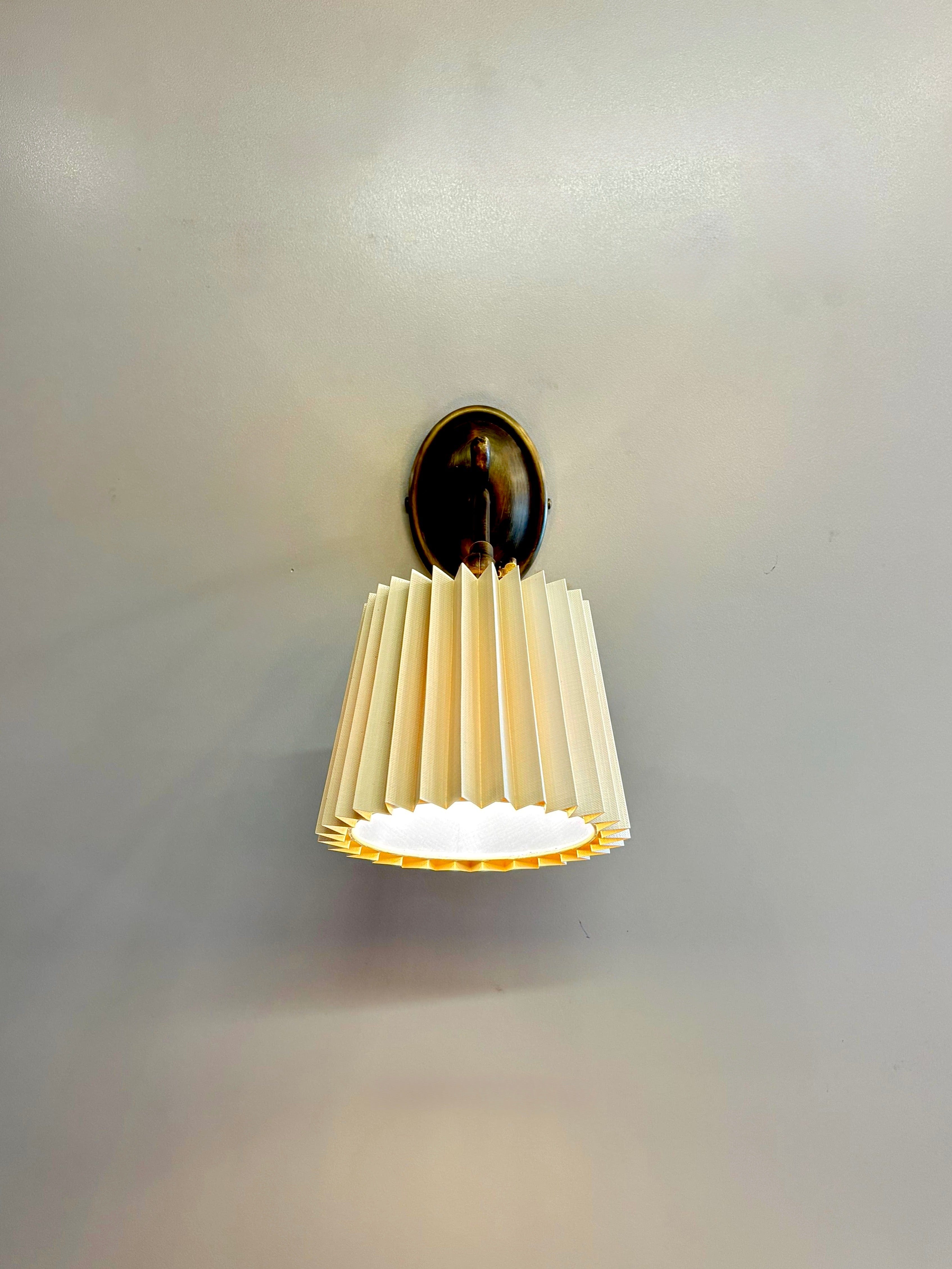 Arel Lighting BERA Traditional Brass Wall Sconce