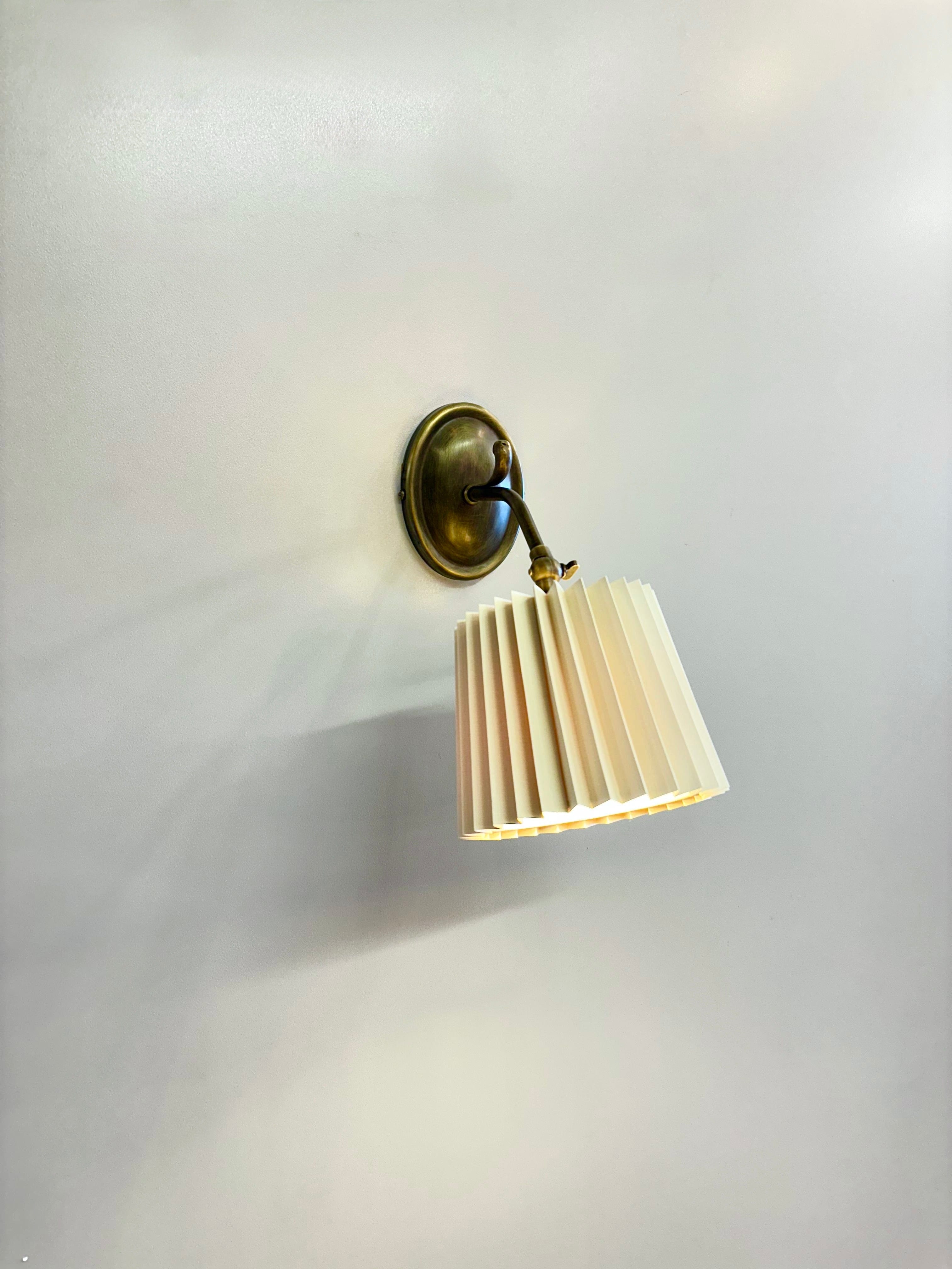 Arel Lighting BERA Traditional Brass Wall Sconce