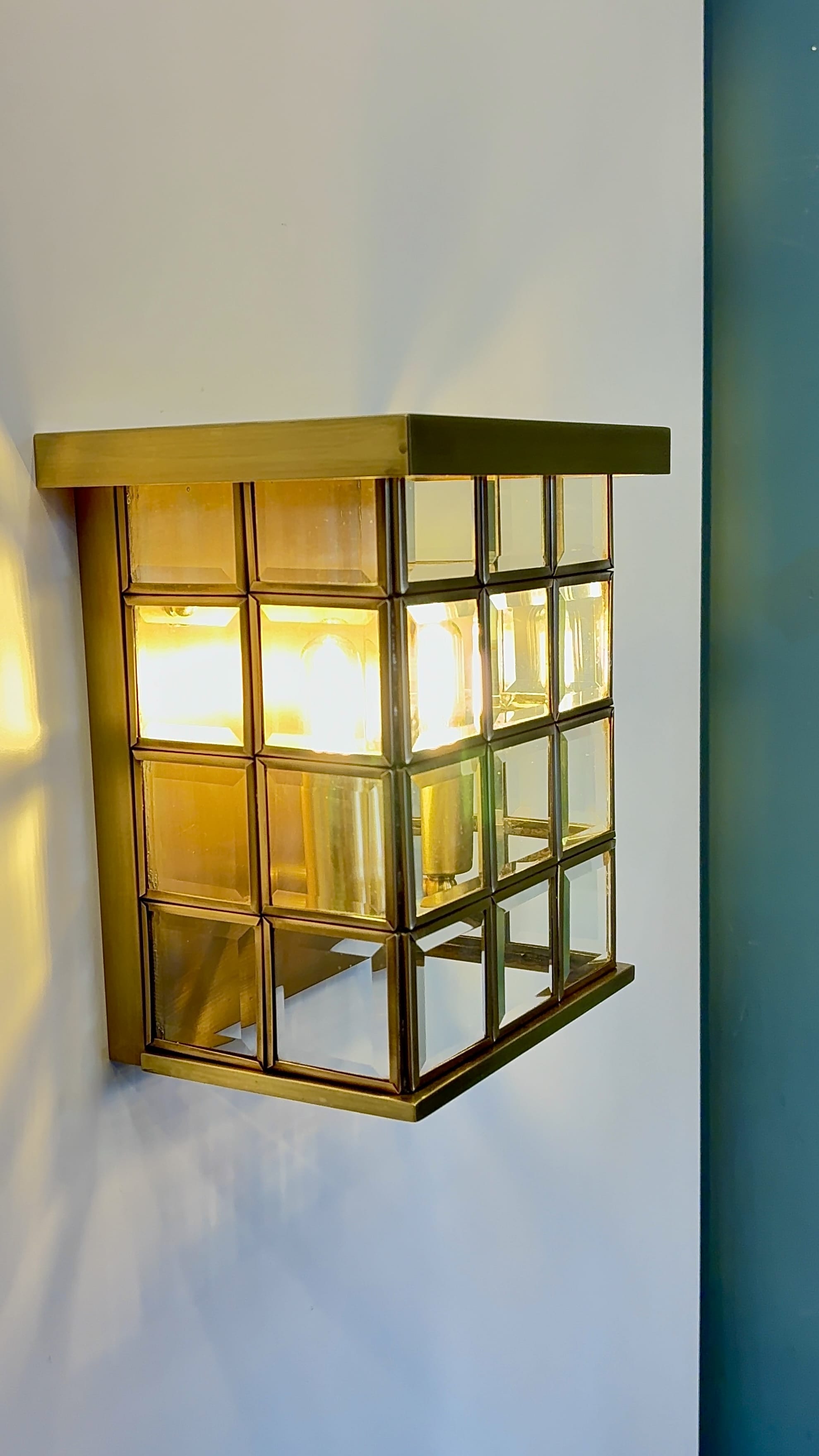 Arel Lighting Brass LLADE Brass Outdoor Wall Sconce