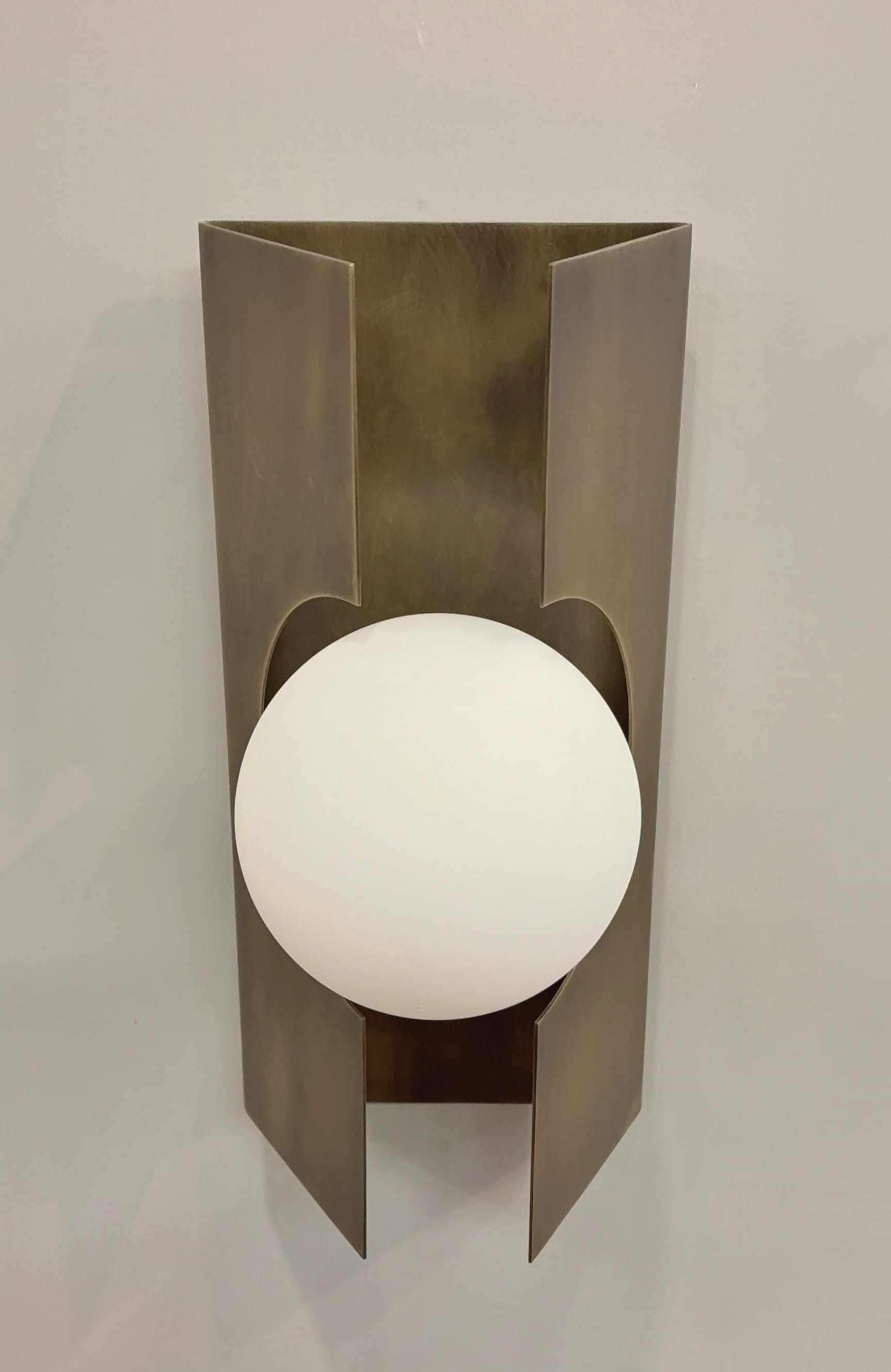 Arel Lighting CAMI Modern Globe Wall Sconce