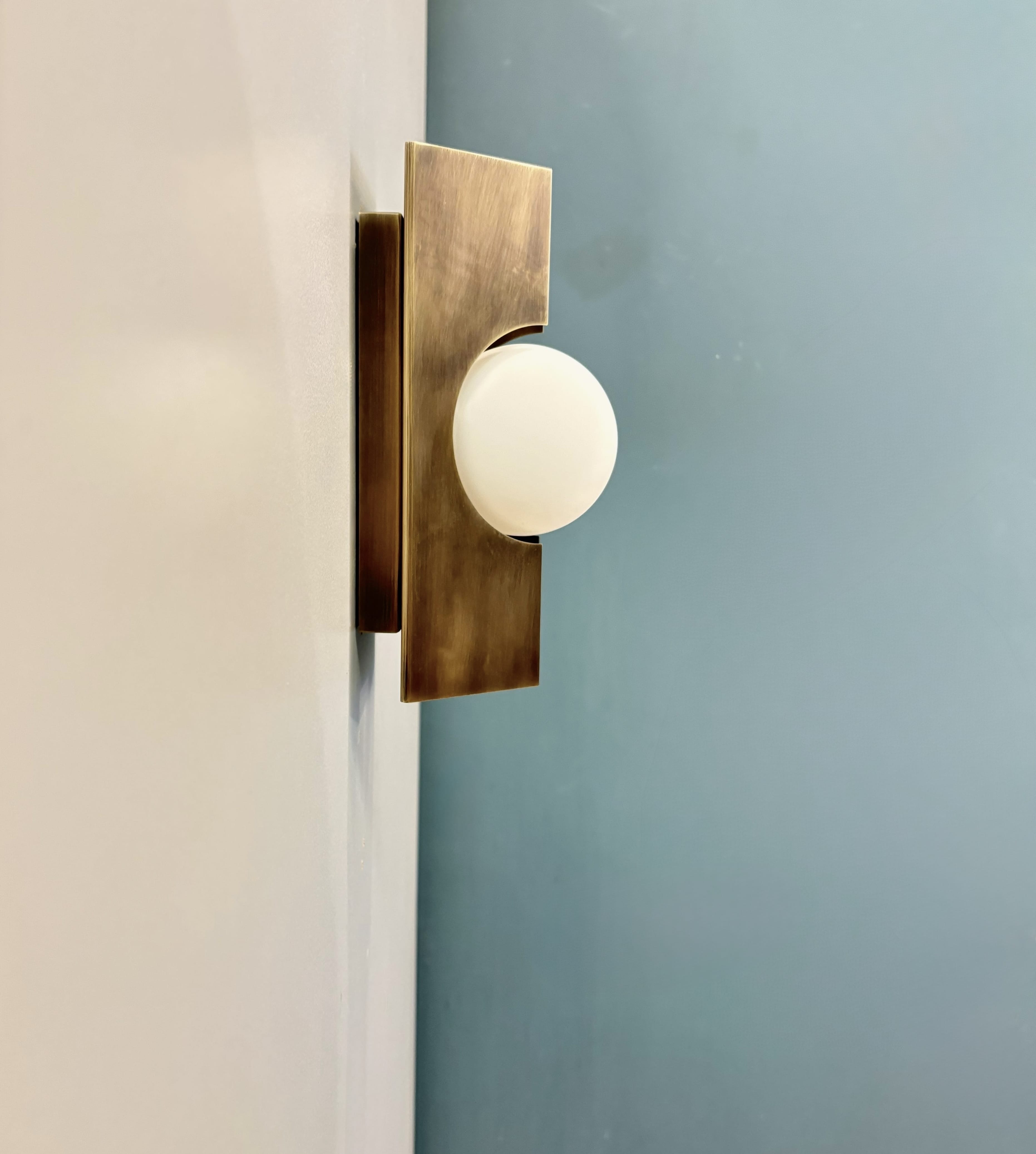 Arel Lighting CAMI Modern Globe Wall Sconce