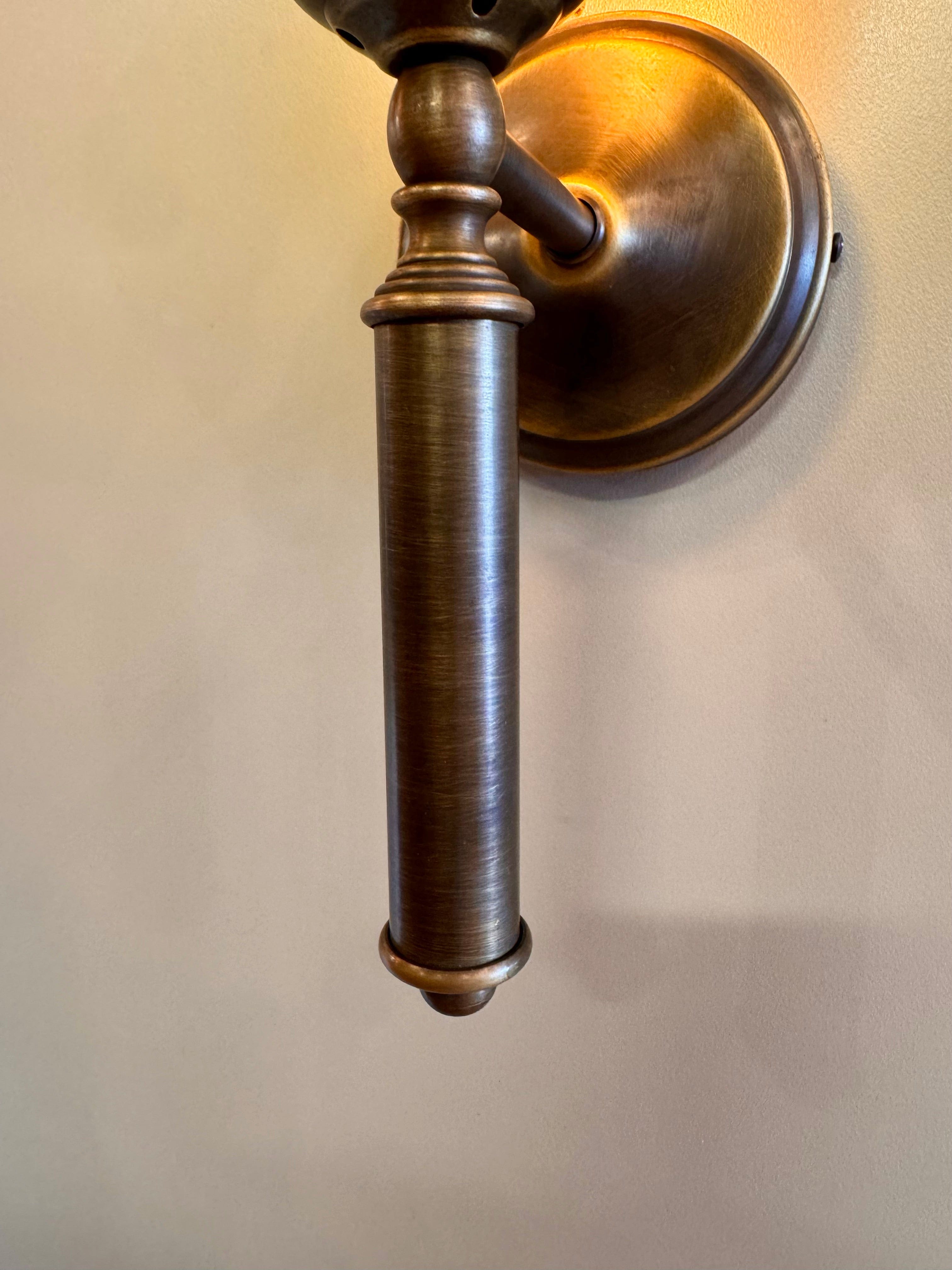 Arel Lighting CAPO I Traditional Stained Glass Wall Sconce