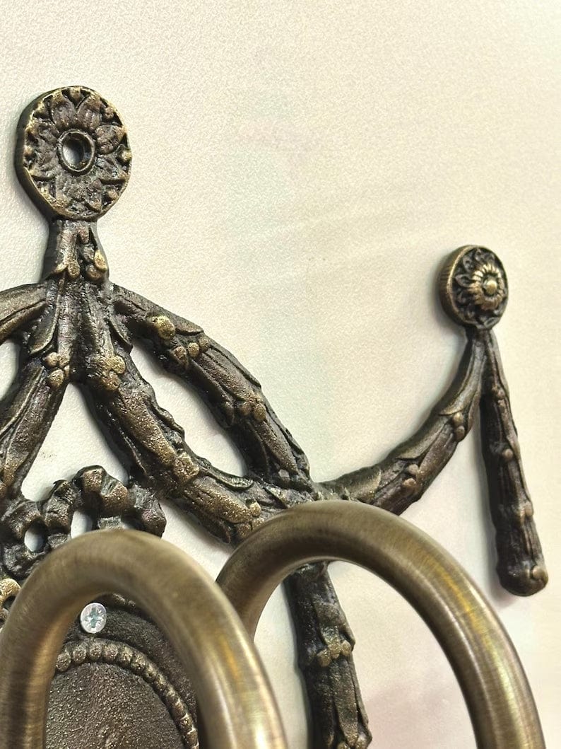 Arel Lighting CLUNY Brass Traditional Wall Sconce