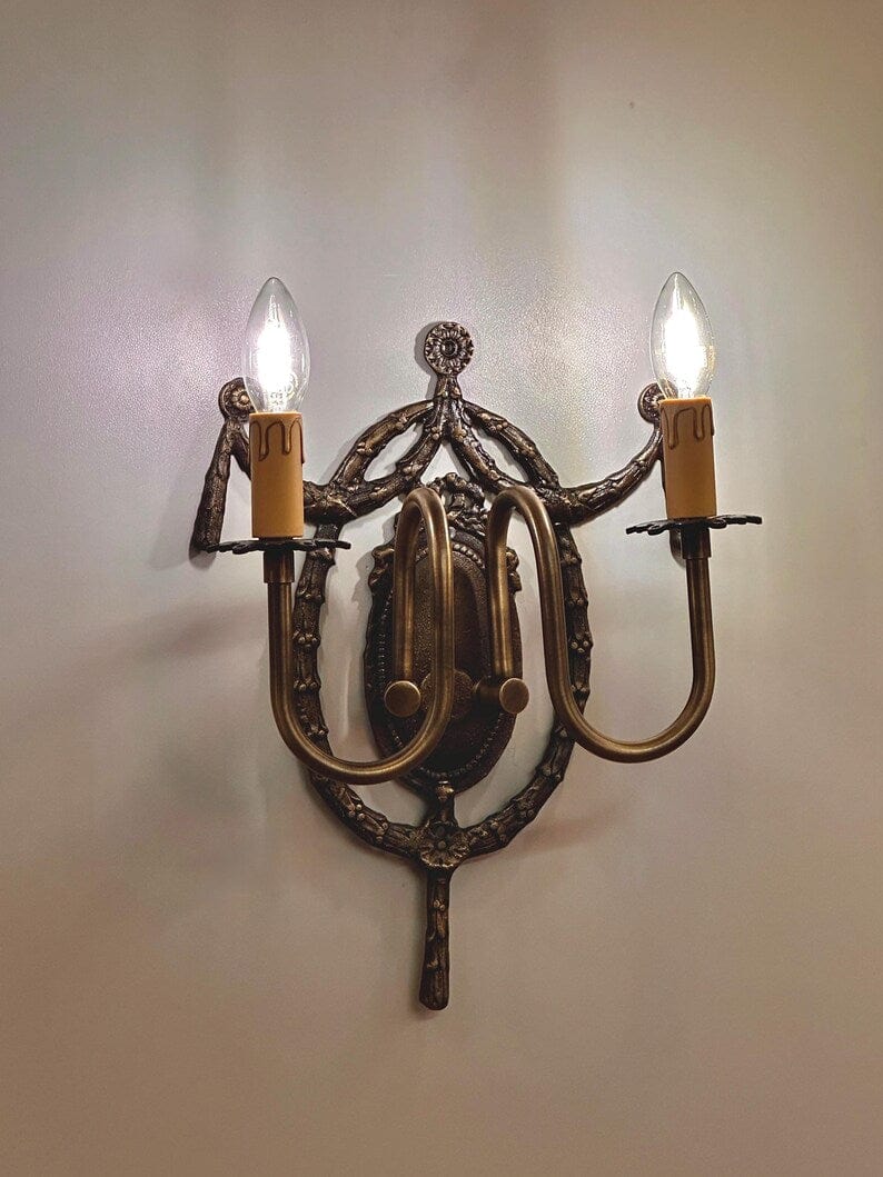 Arel Lighting CLUNY Brass Traditional Wall Sconce
