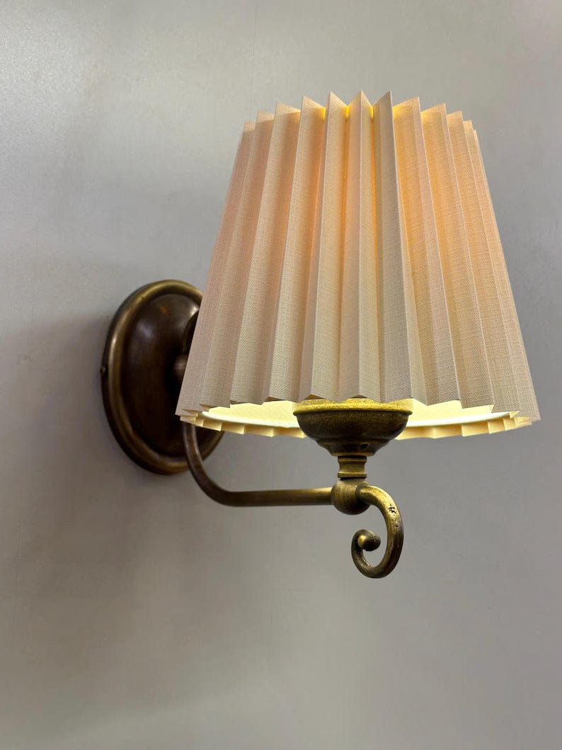 Arel Lighting CORUCHE Brass Traditional Wall Sconce