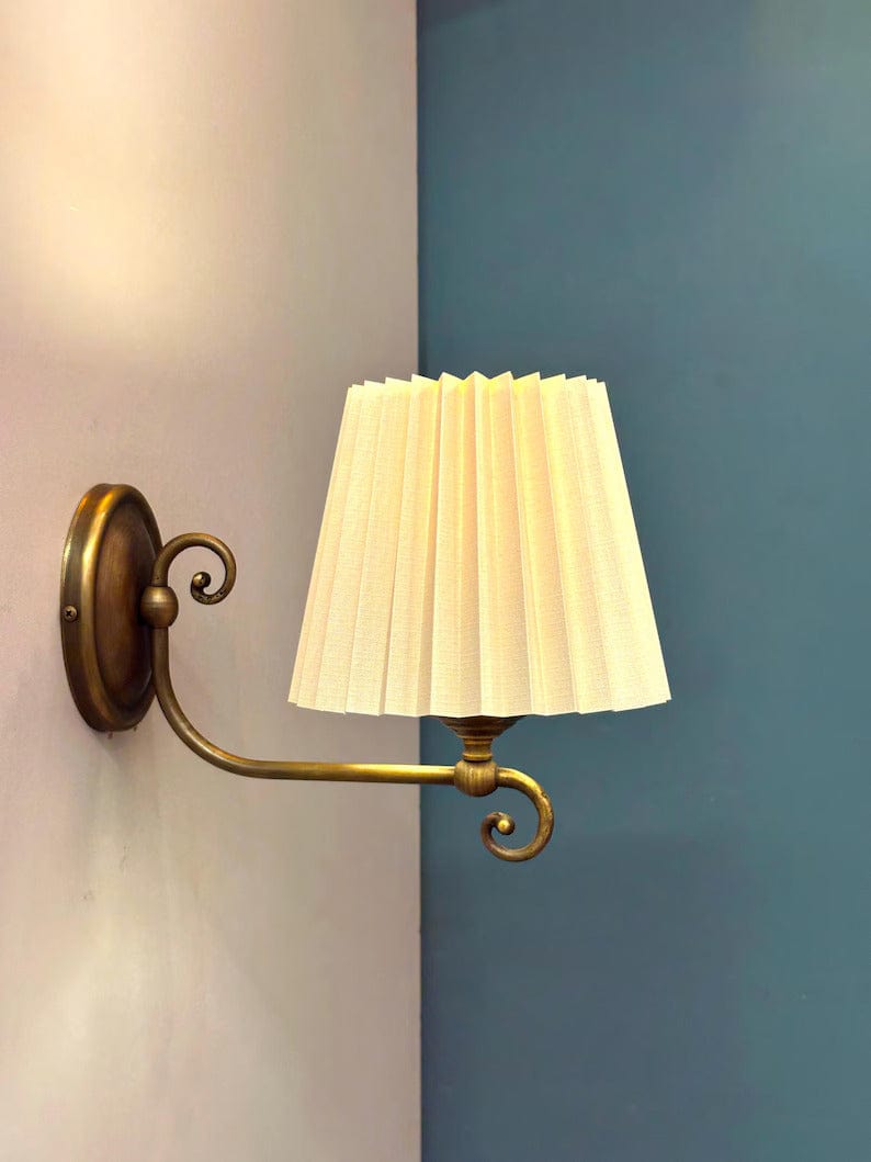 Arel Lighting CORUCHE Brass Traditional Wall Sconce