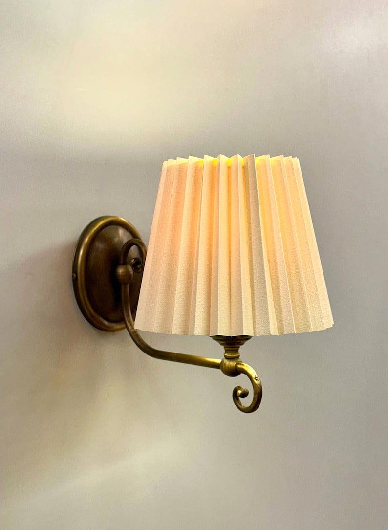 Arel Lighting CORUCHE Brass Traditional Wall Sconce