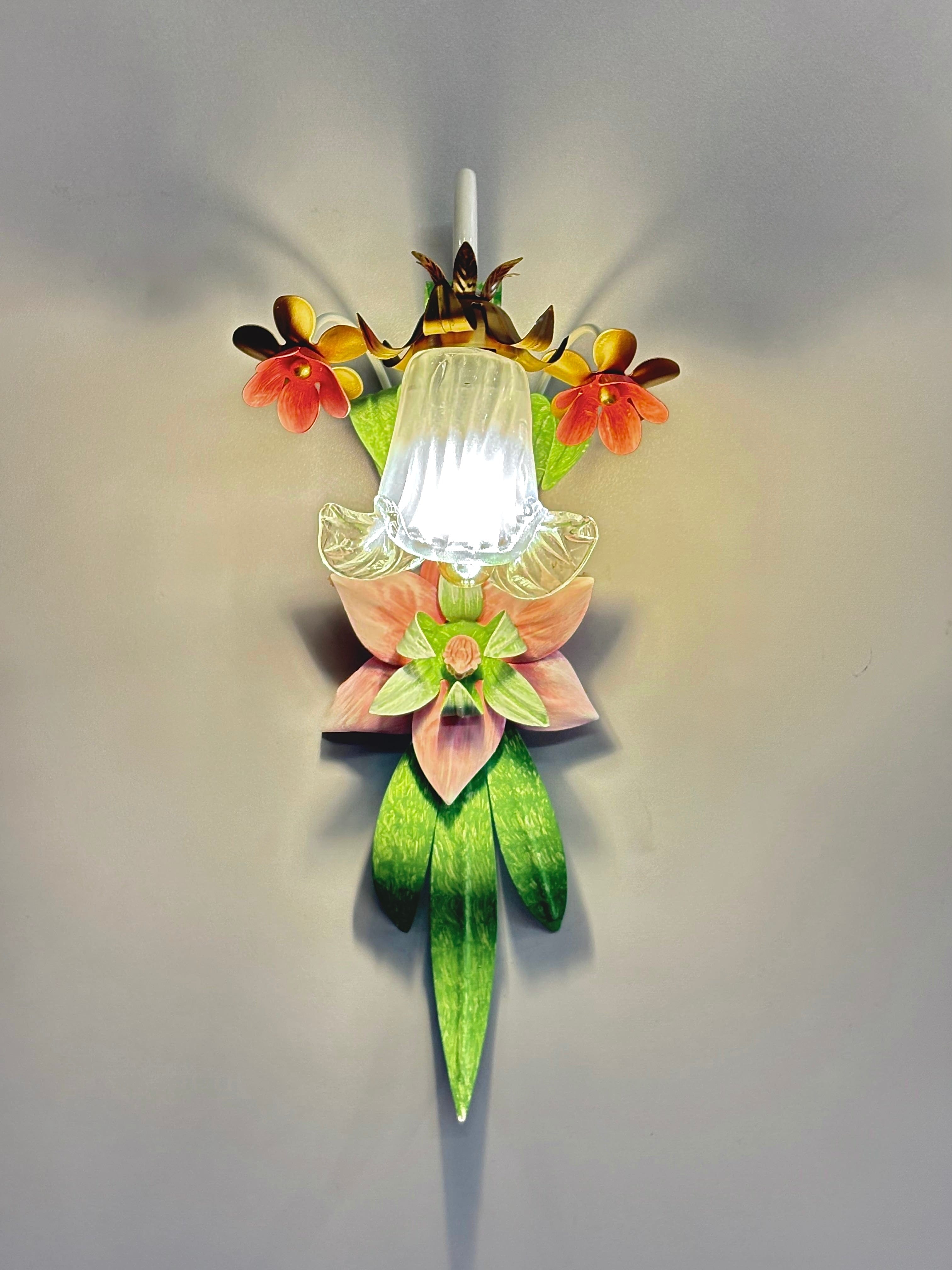 Arel Lighting FARO Flower Wall Sconce