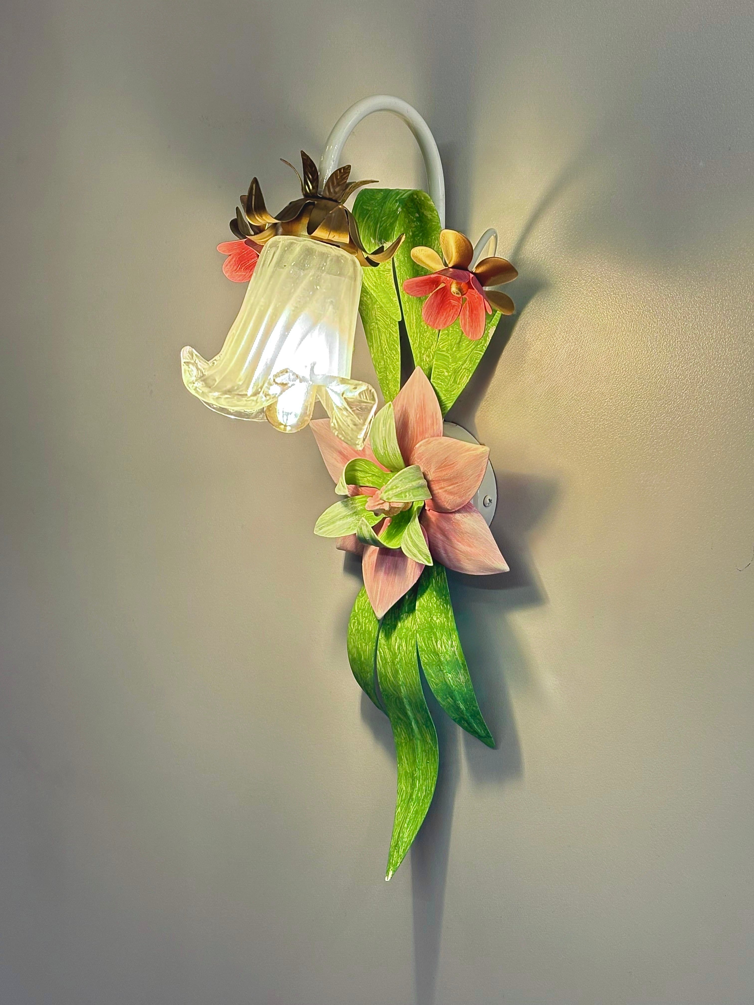Arel Lighting FARO Flower Wall Sconce