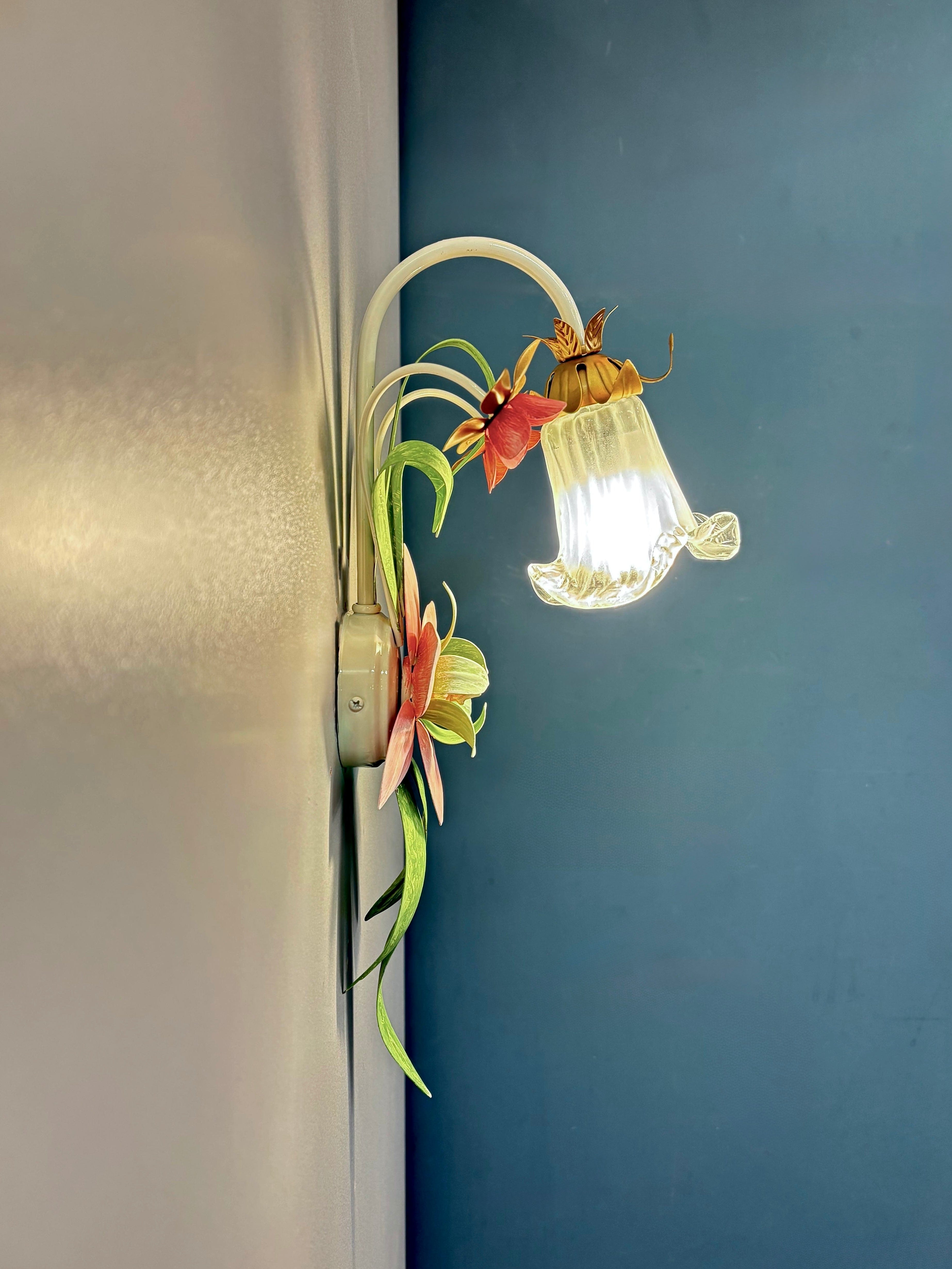 Arel Lighting FARO Flower Wall Sconce