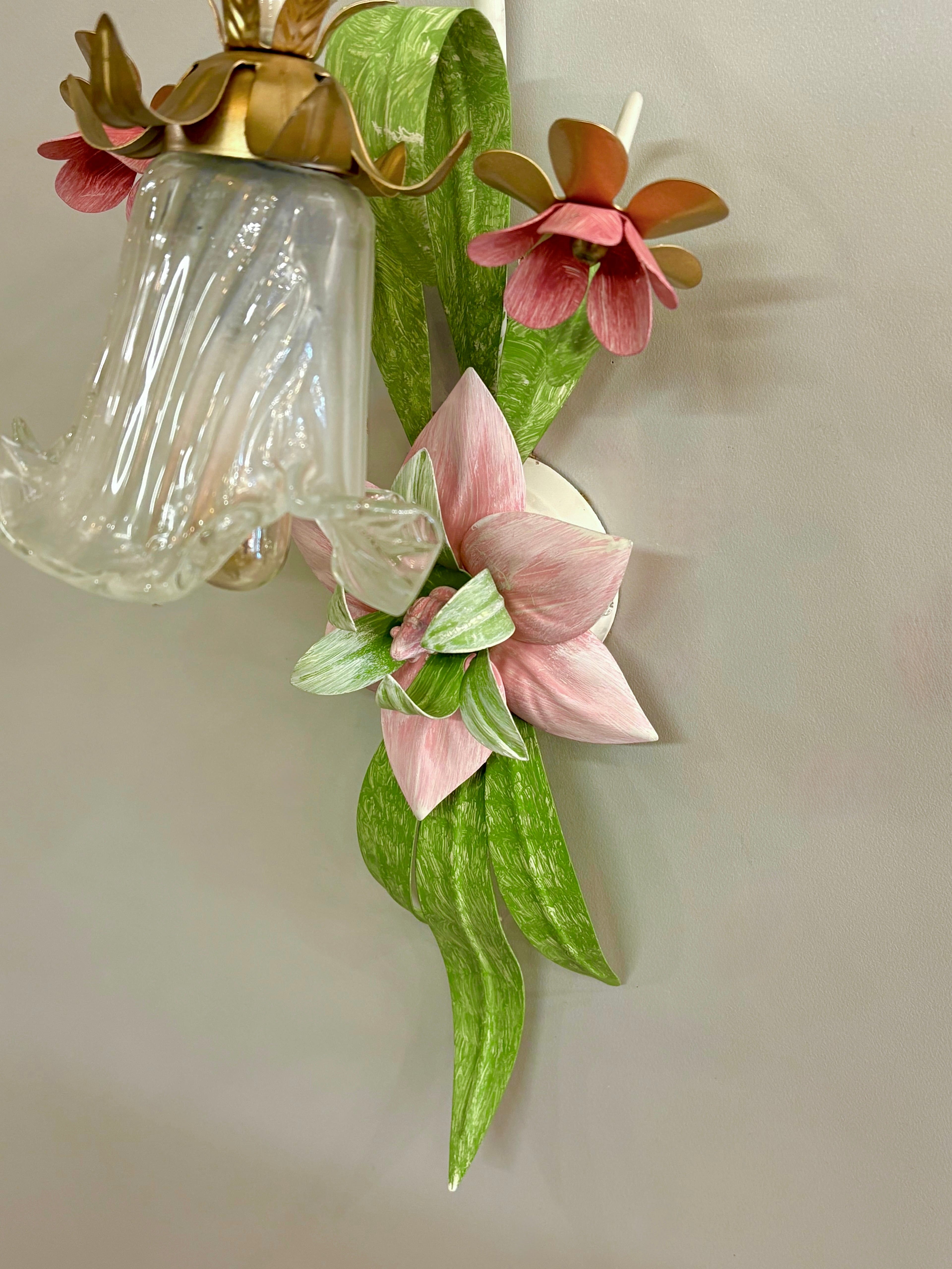 Arel Lighting FARO Flower Wall Sconce