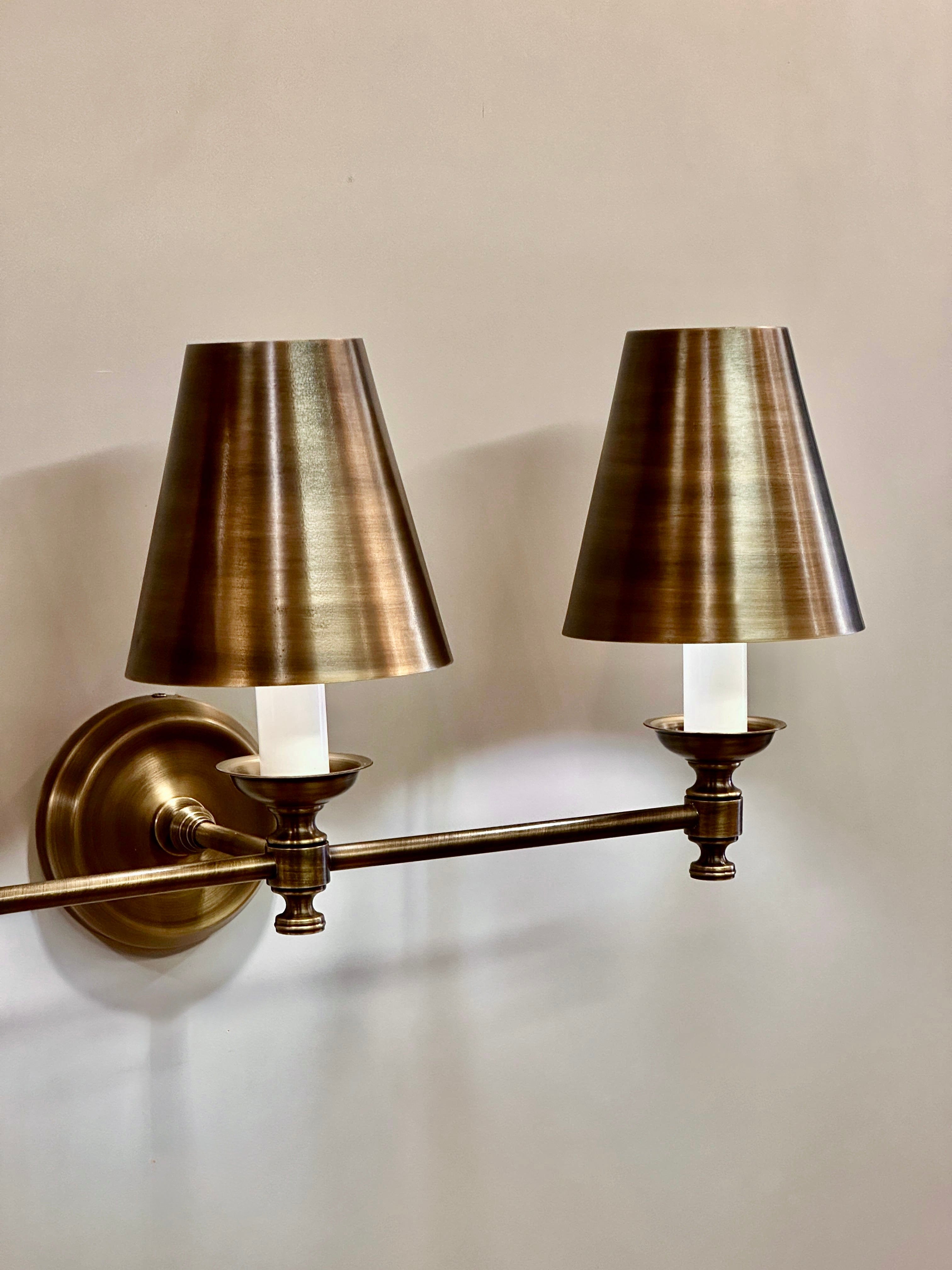 Arel Lighting FOGGIO Triple Traditional Wall Sconce