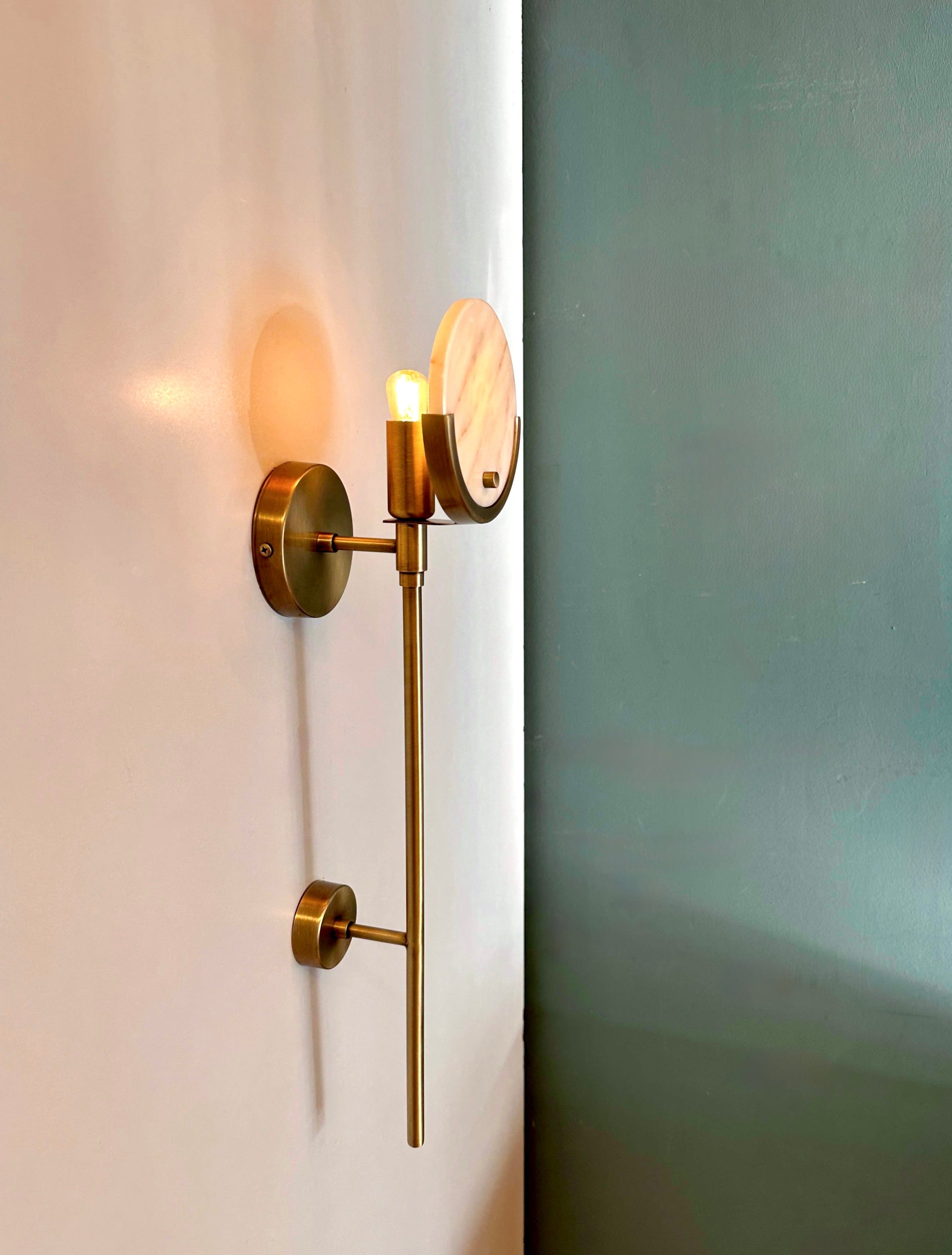 Arel Lighting GAFSA Marble Sconce