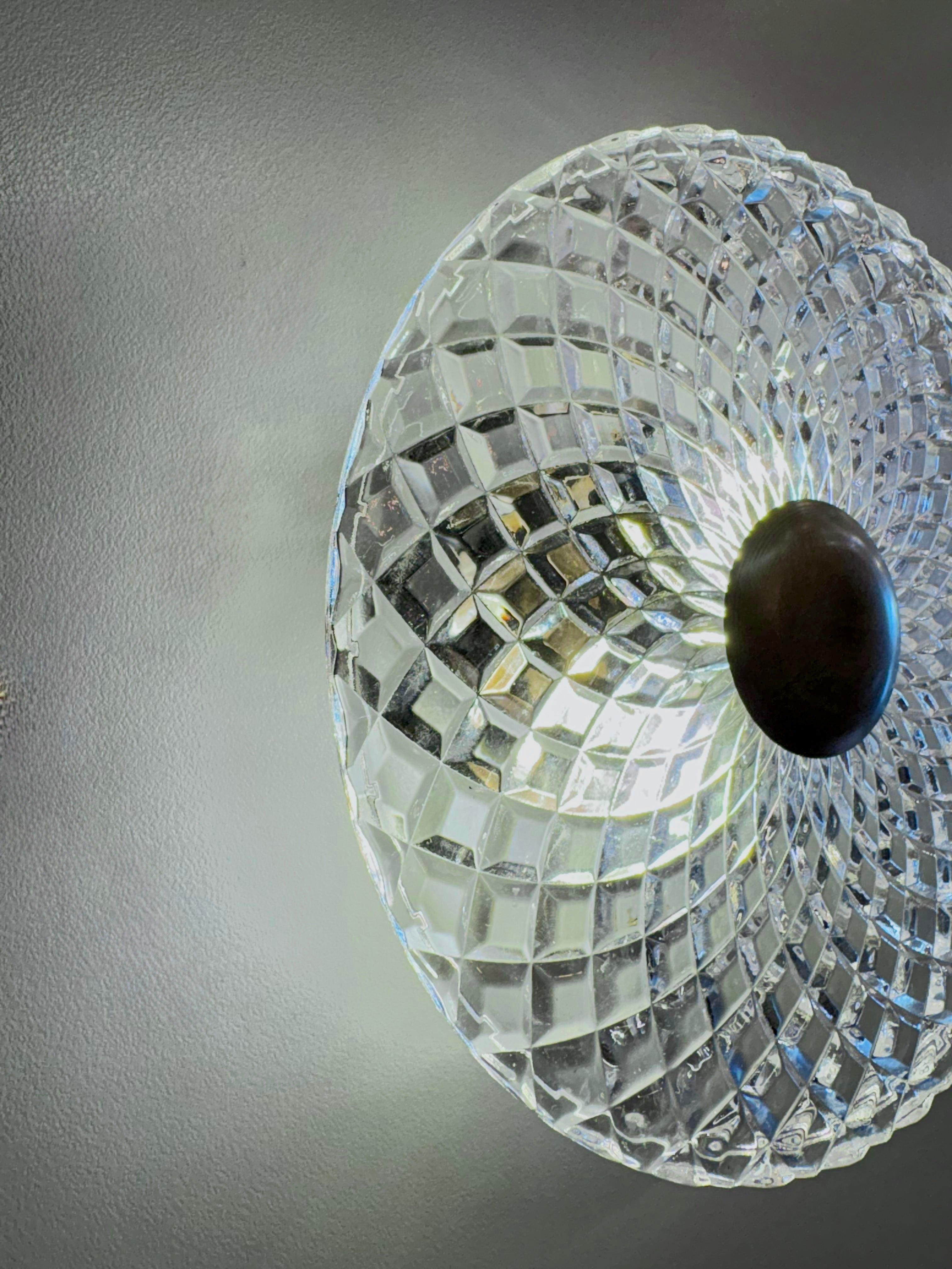 Arel Lighting GAFSAYE Glass Wall Sconce