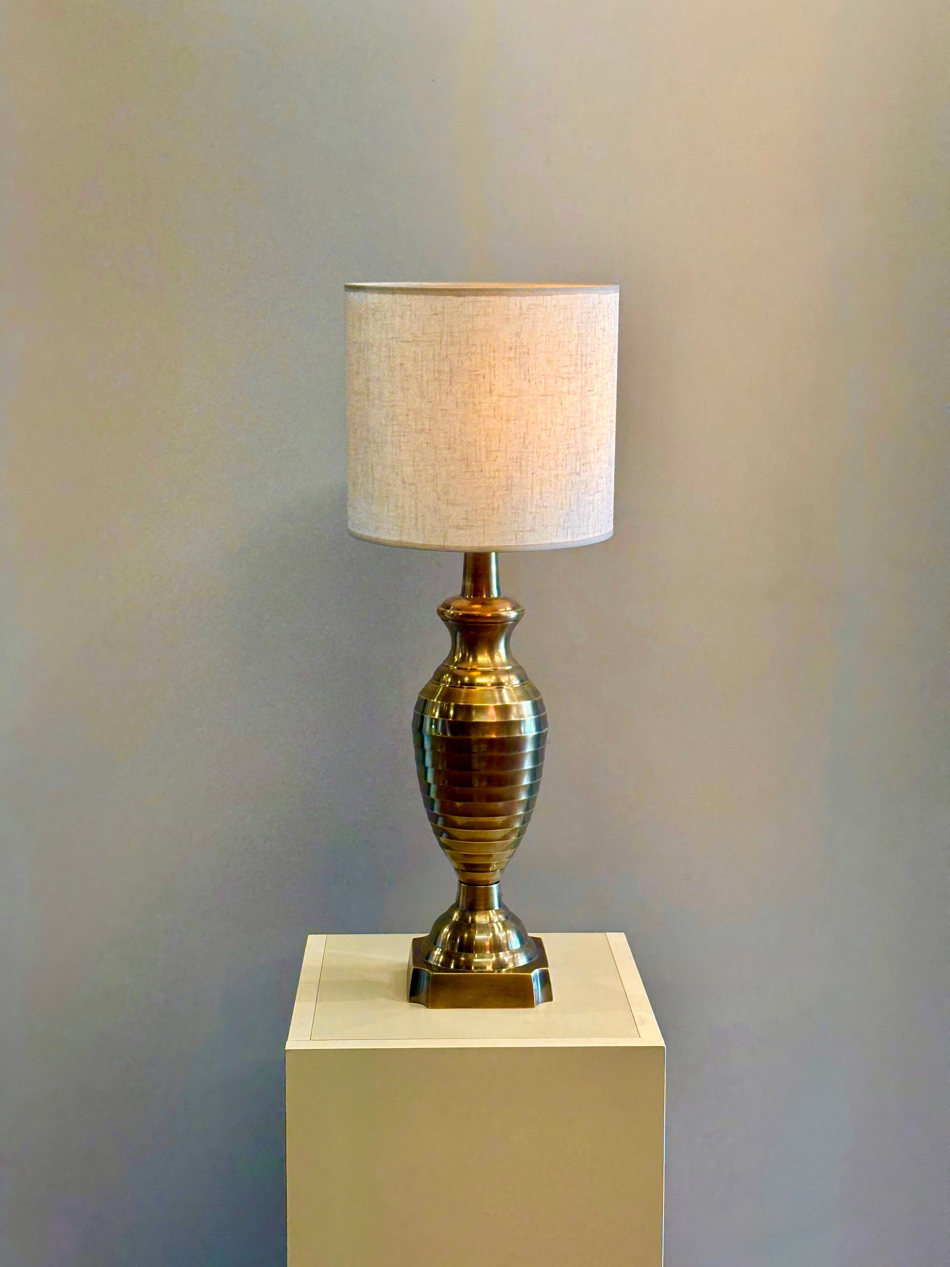 Arel Lighting GIRON Brass Table Lamp