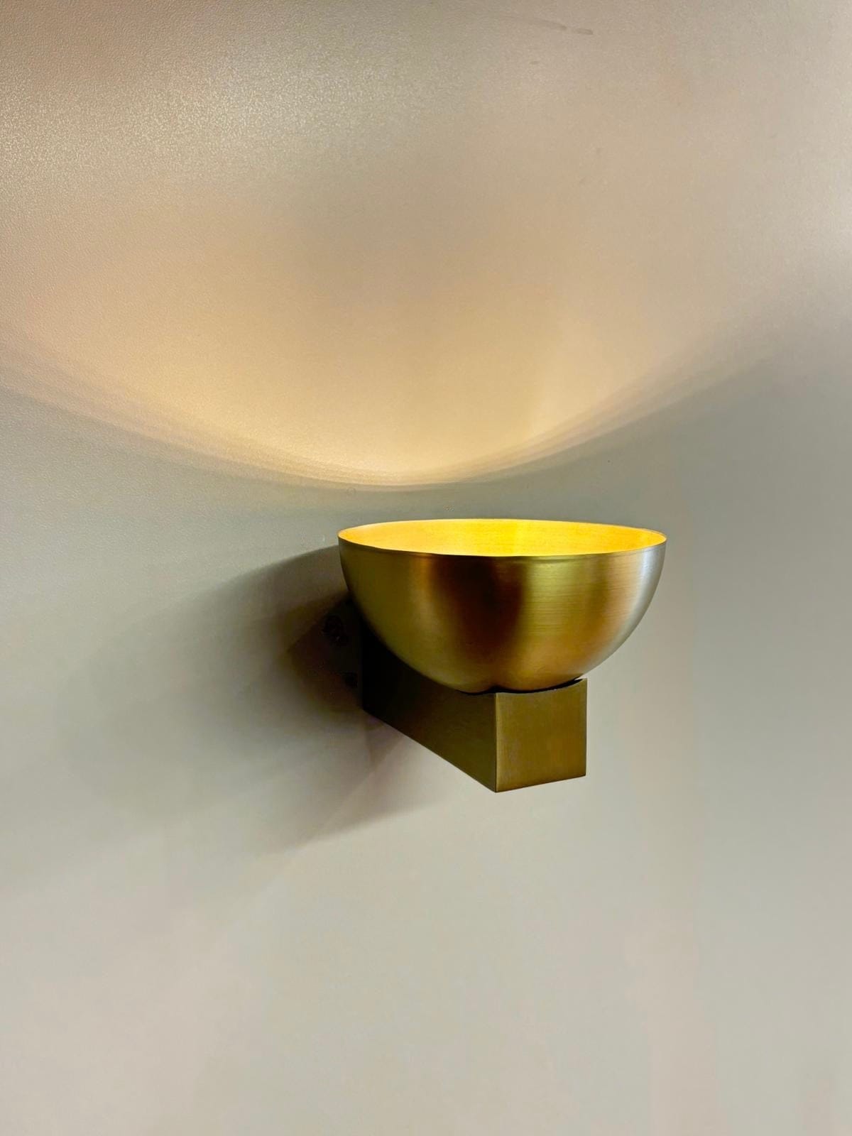 Arel Lighting GORA Art Deco Wall Sconce