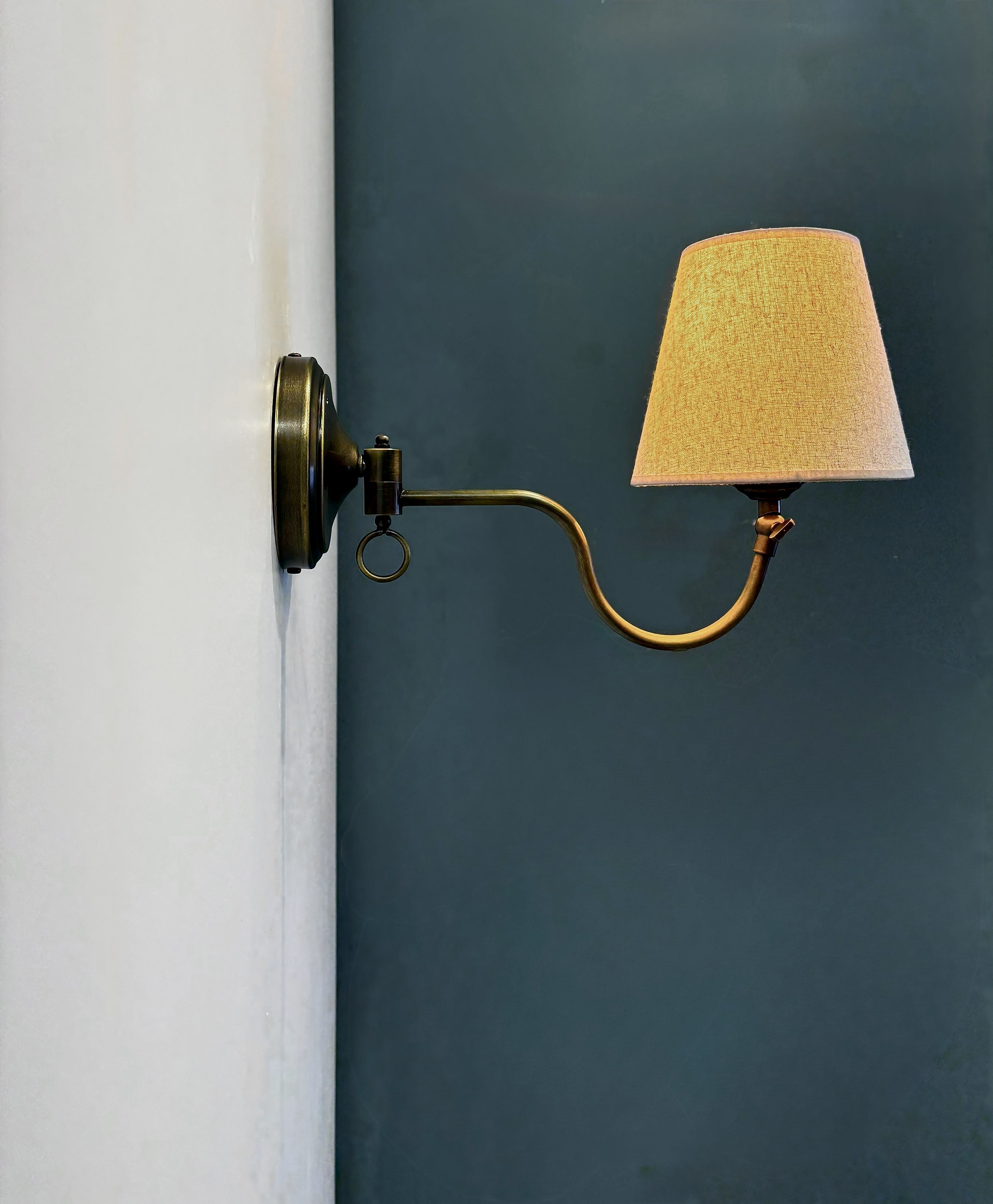 Arel Lighting KROKEK Articulating Wall Sconce