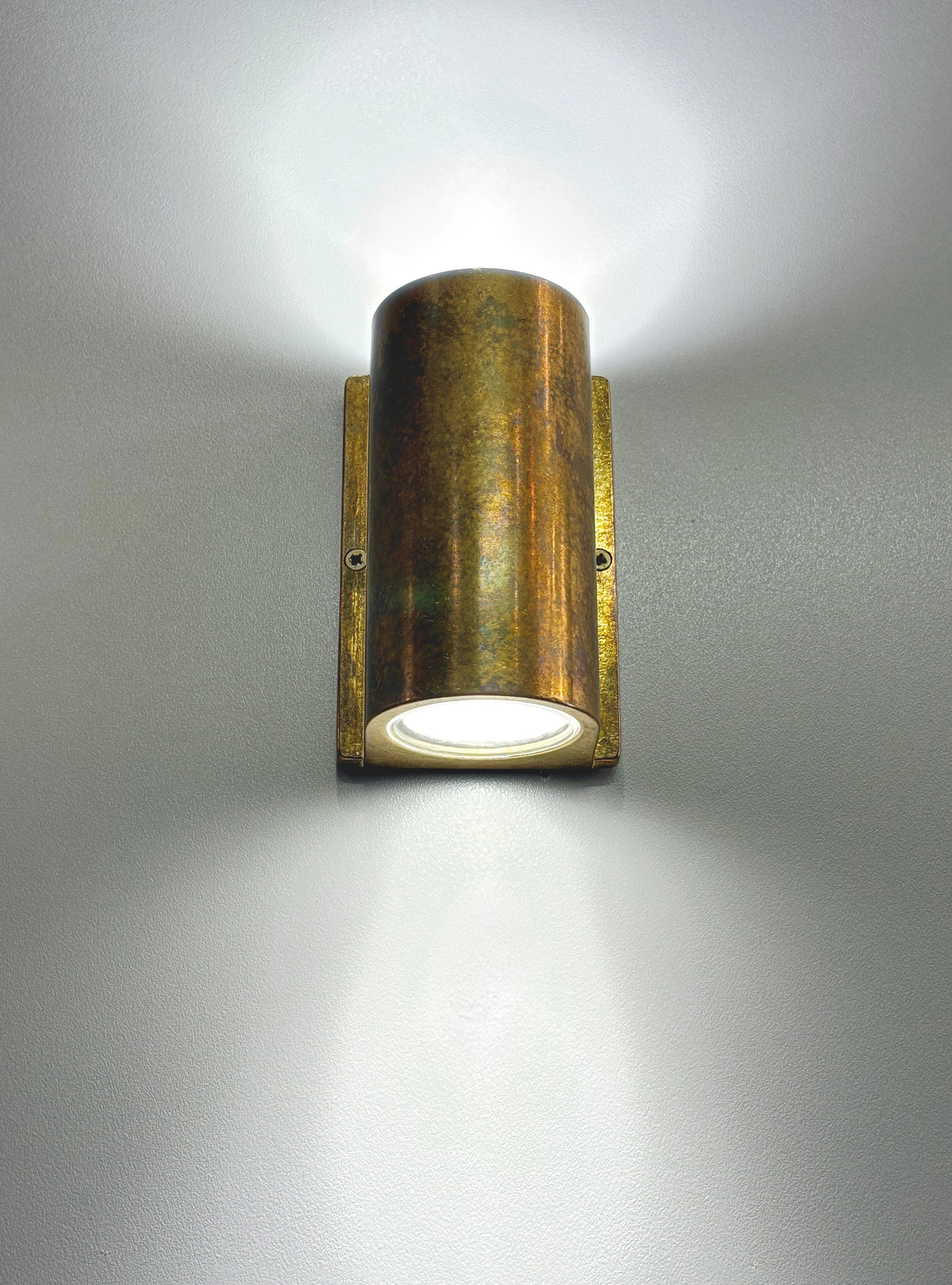 Arel Lighting LIDA Outdoor Brass Casting Wall Sconce