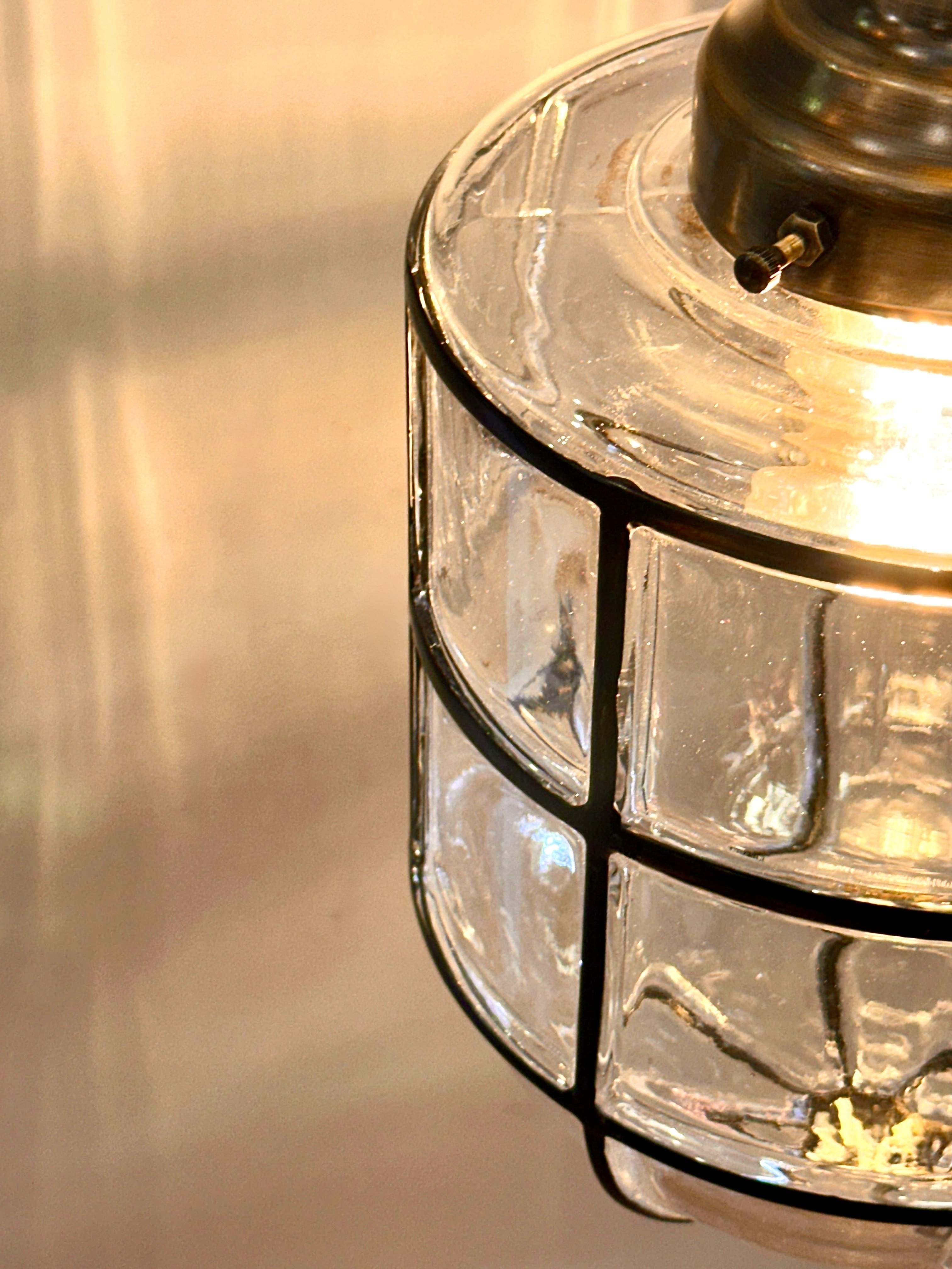 Arel Lighting MAURS Glass Pendant