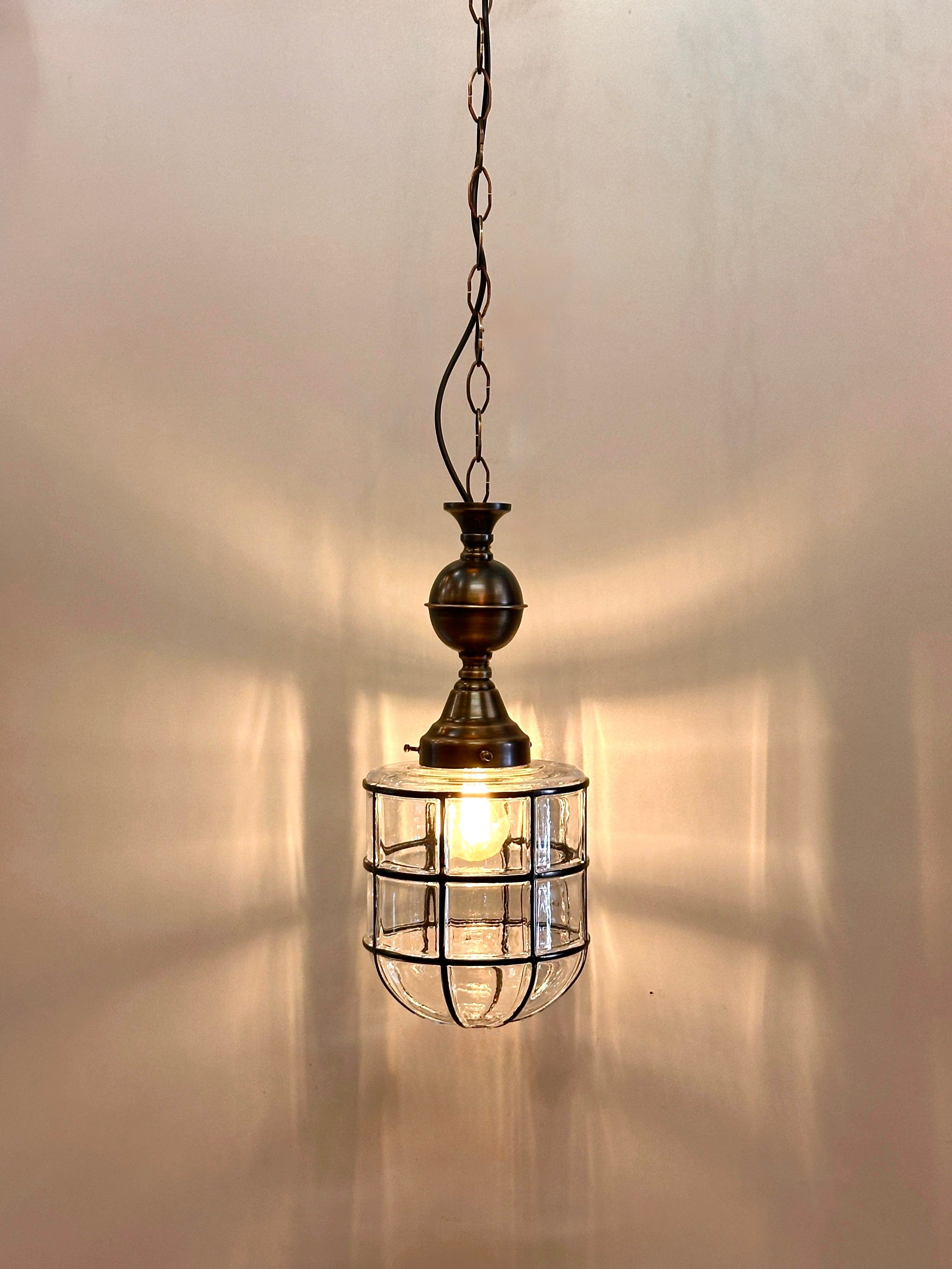 Arel Lighting MAURS Glass Pendant