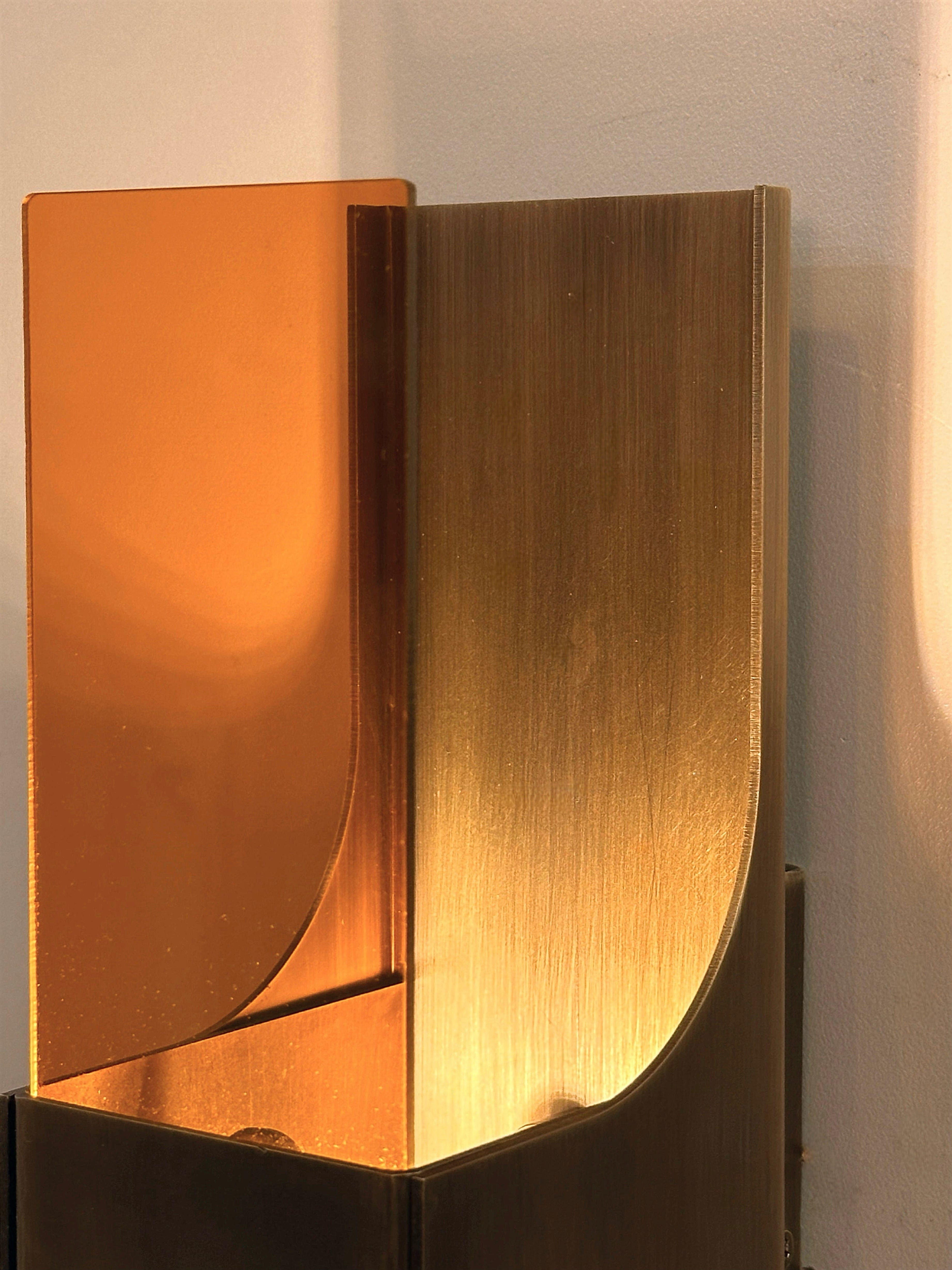 Arel Lighting MISERE Sconce