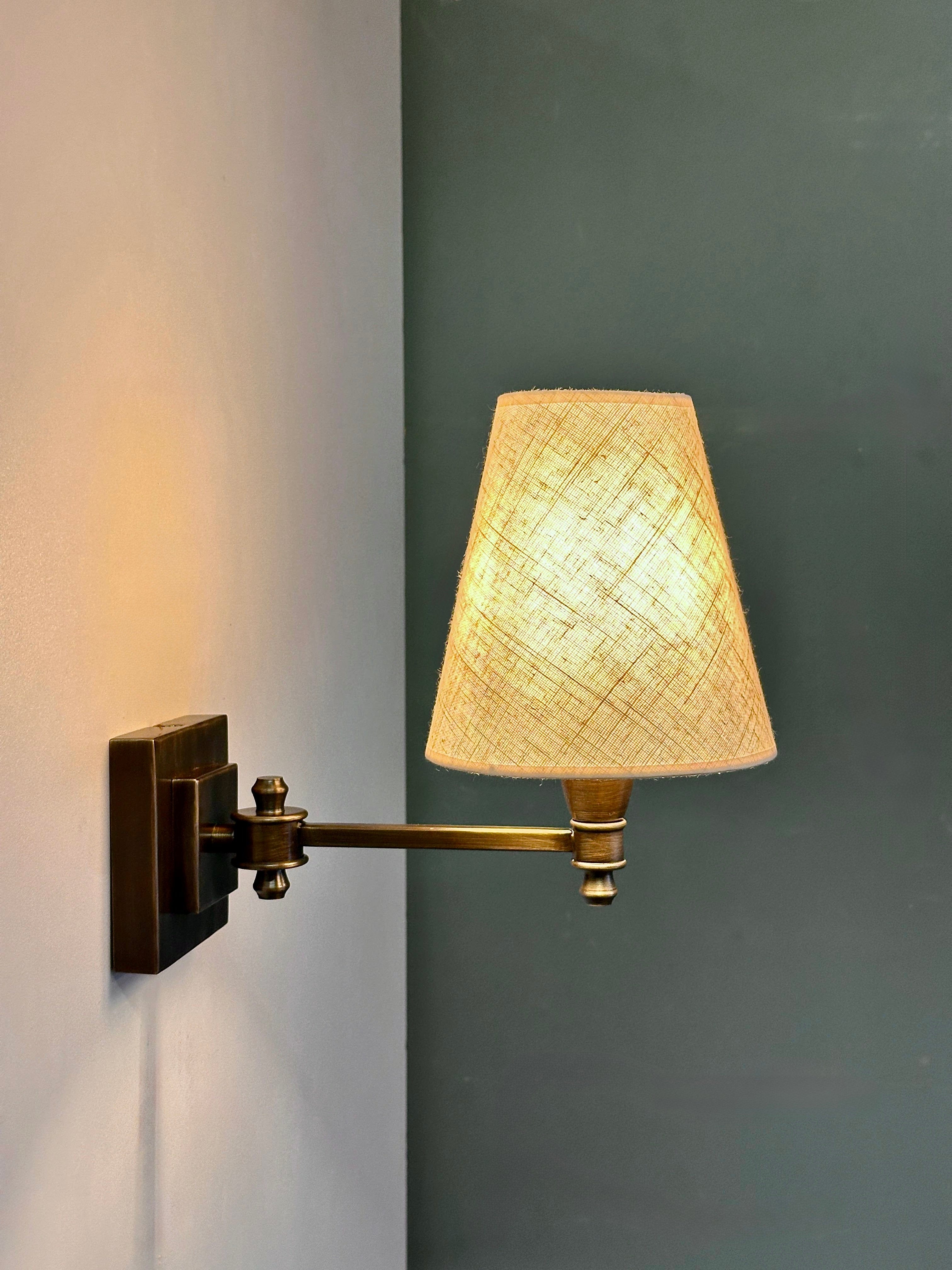 Arel Lighting NADOR Traditional Wall Sconce