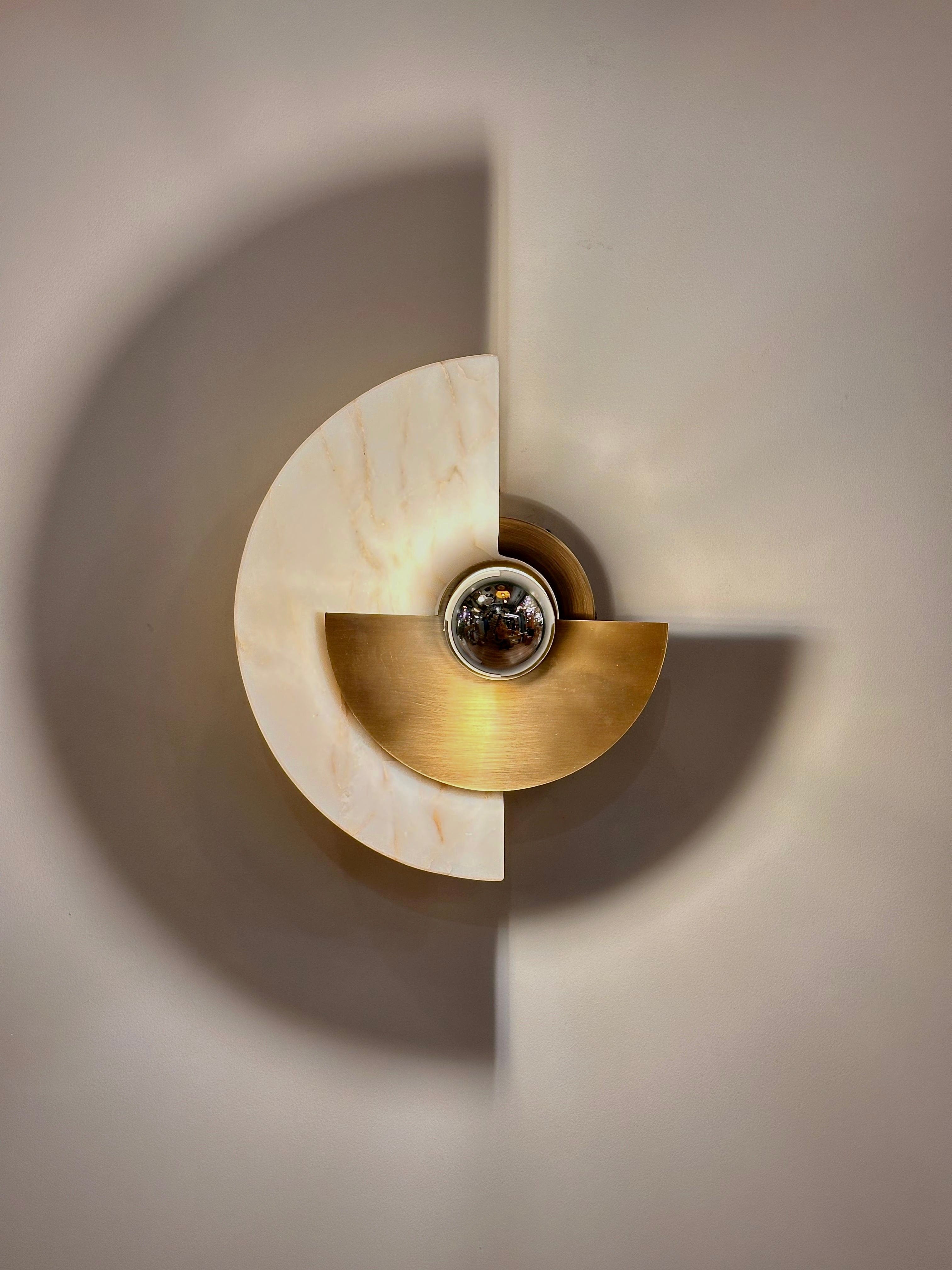 Arel Lighting NIORT Marble Wall Sconce