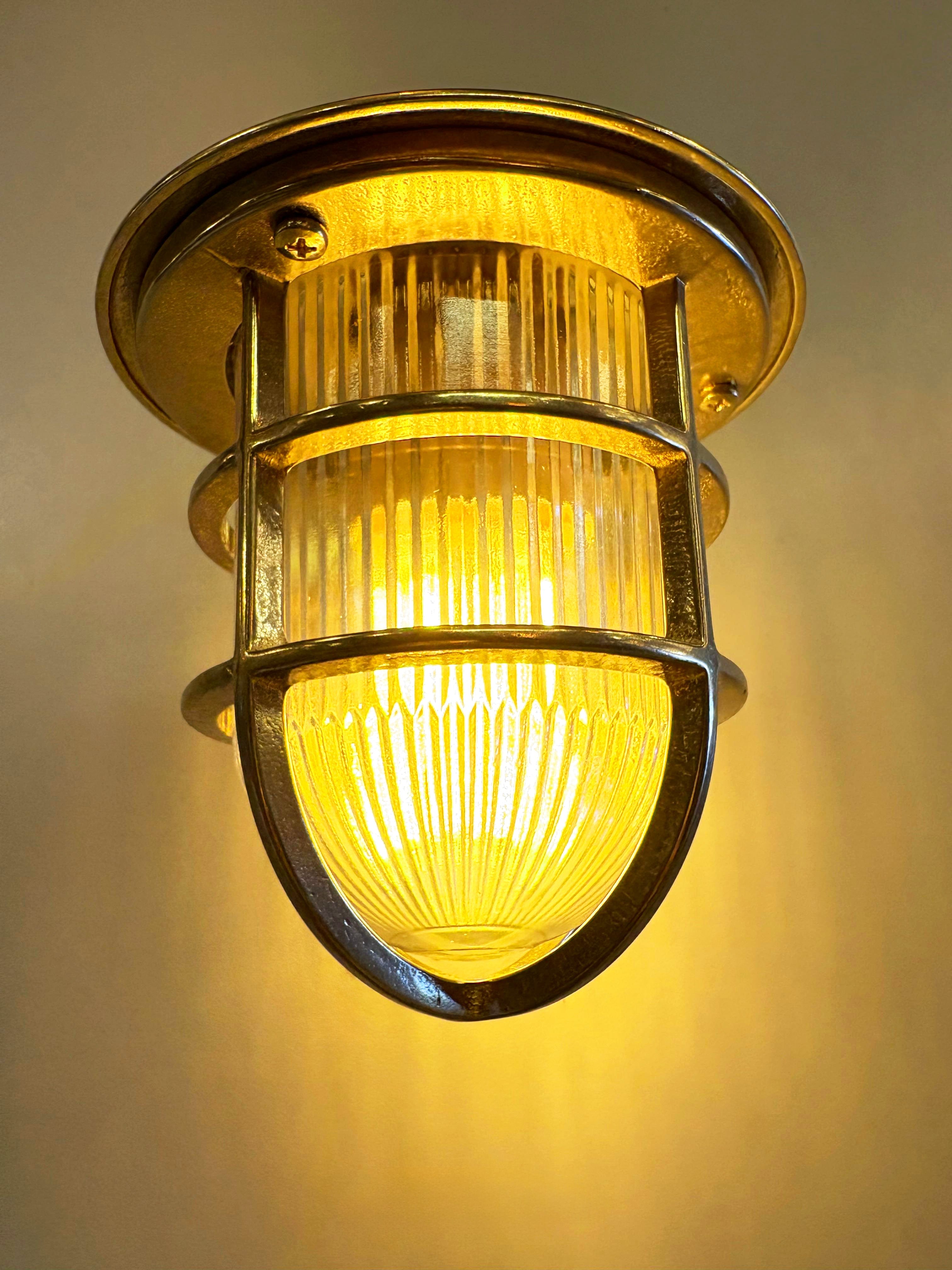 Arel Lighting NOVI Outdoor Brass Casting Wall Sconce