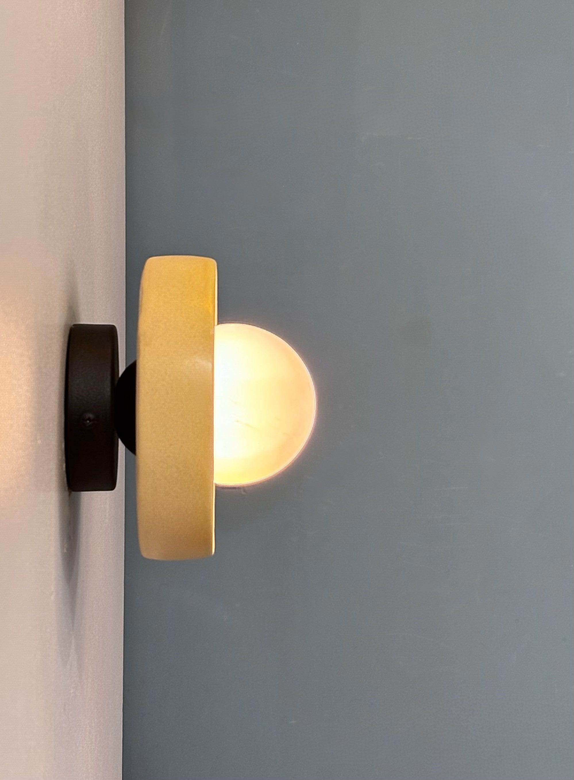 Arel Lighting OBJAT Ceramic Wall Sconce