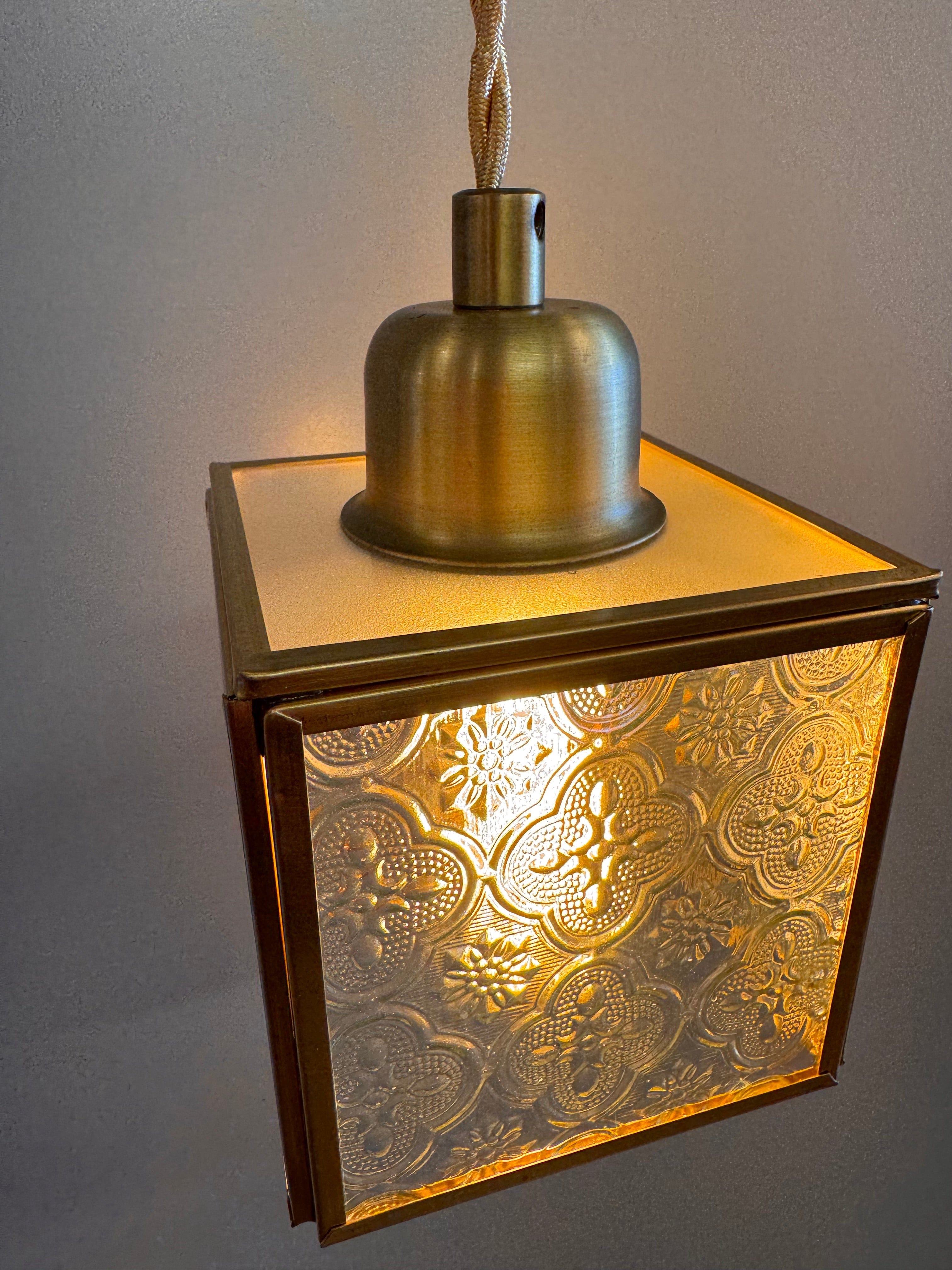 Arel Lighting ORADEA Glass Pendant