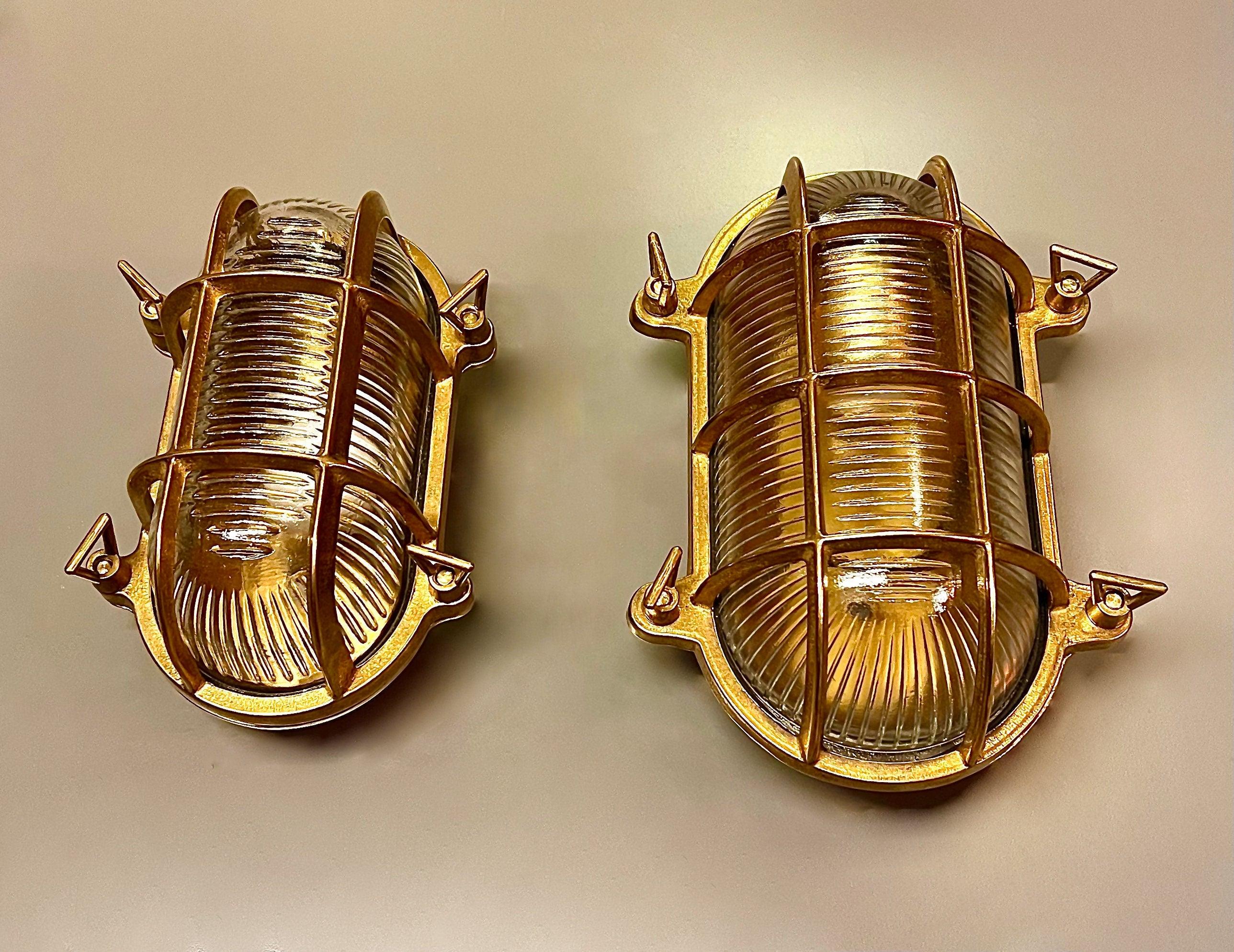 Arel Lighting PINSK LARGE Nautical Wall Sconce