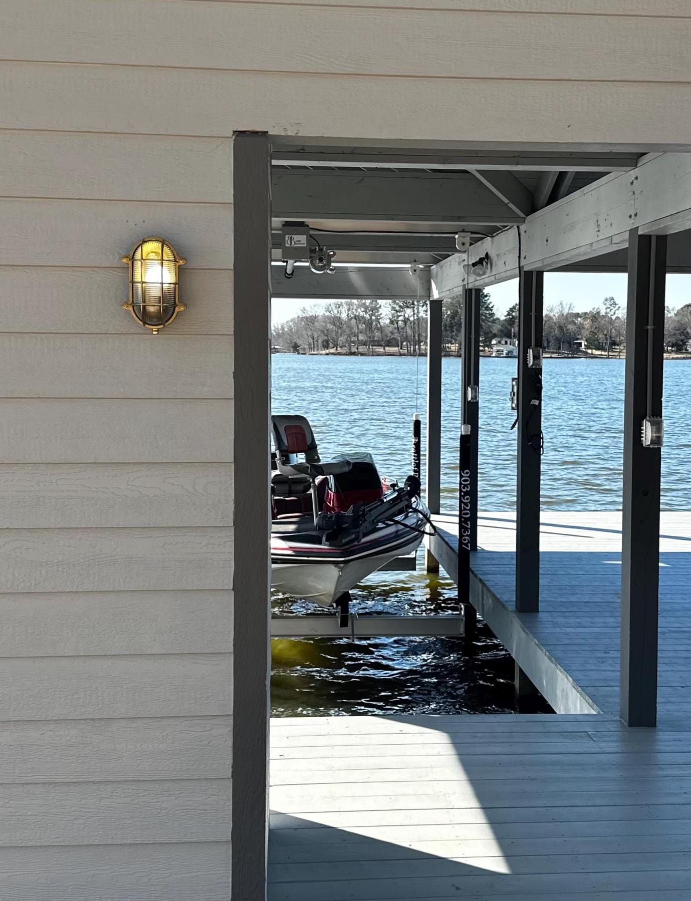 Arel Lighting PINSK LARGE Nautical Wall Sconce