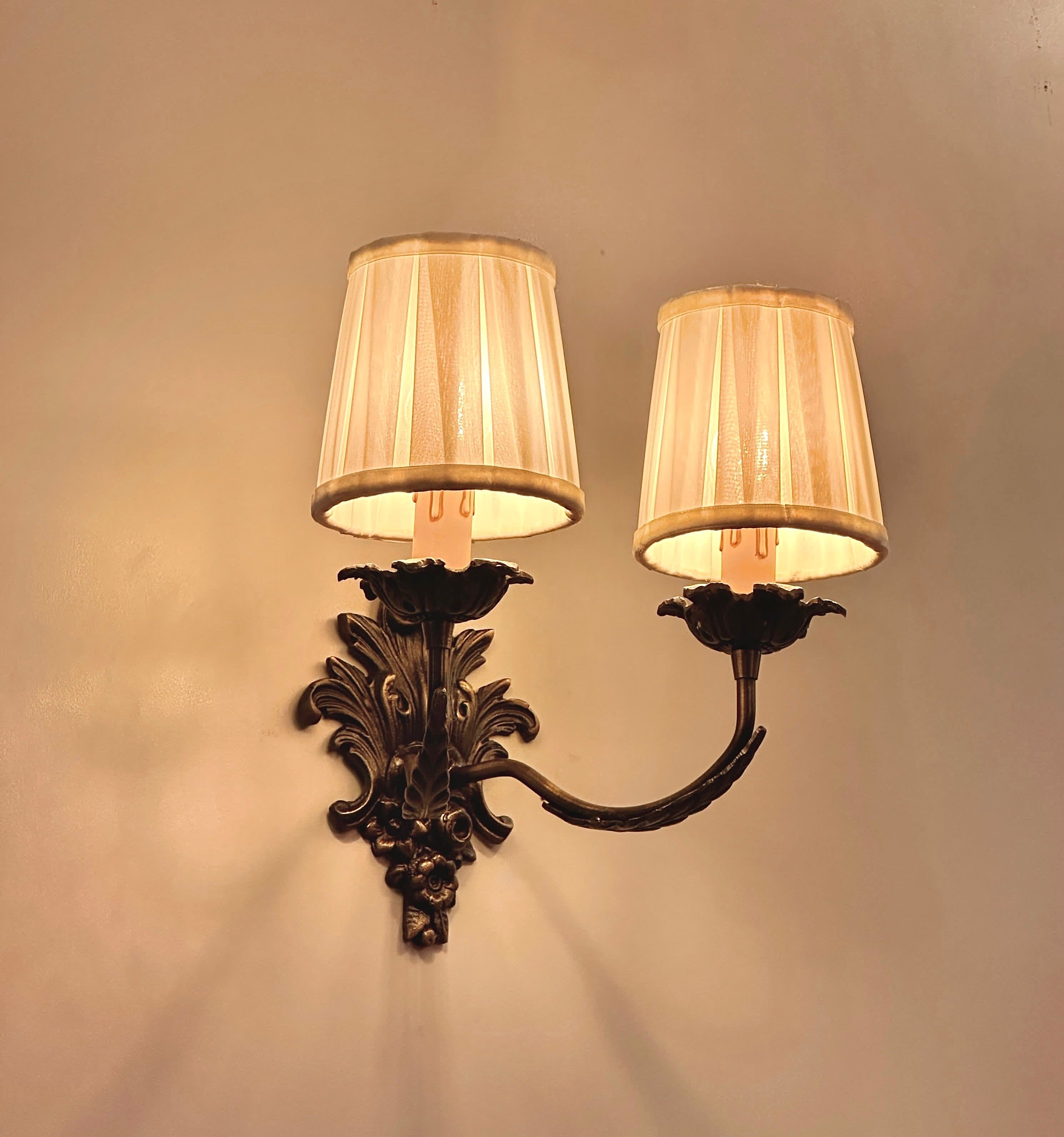 Arel Lighting ROANNE Brass Traditional Wall Sconce W/Shade