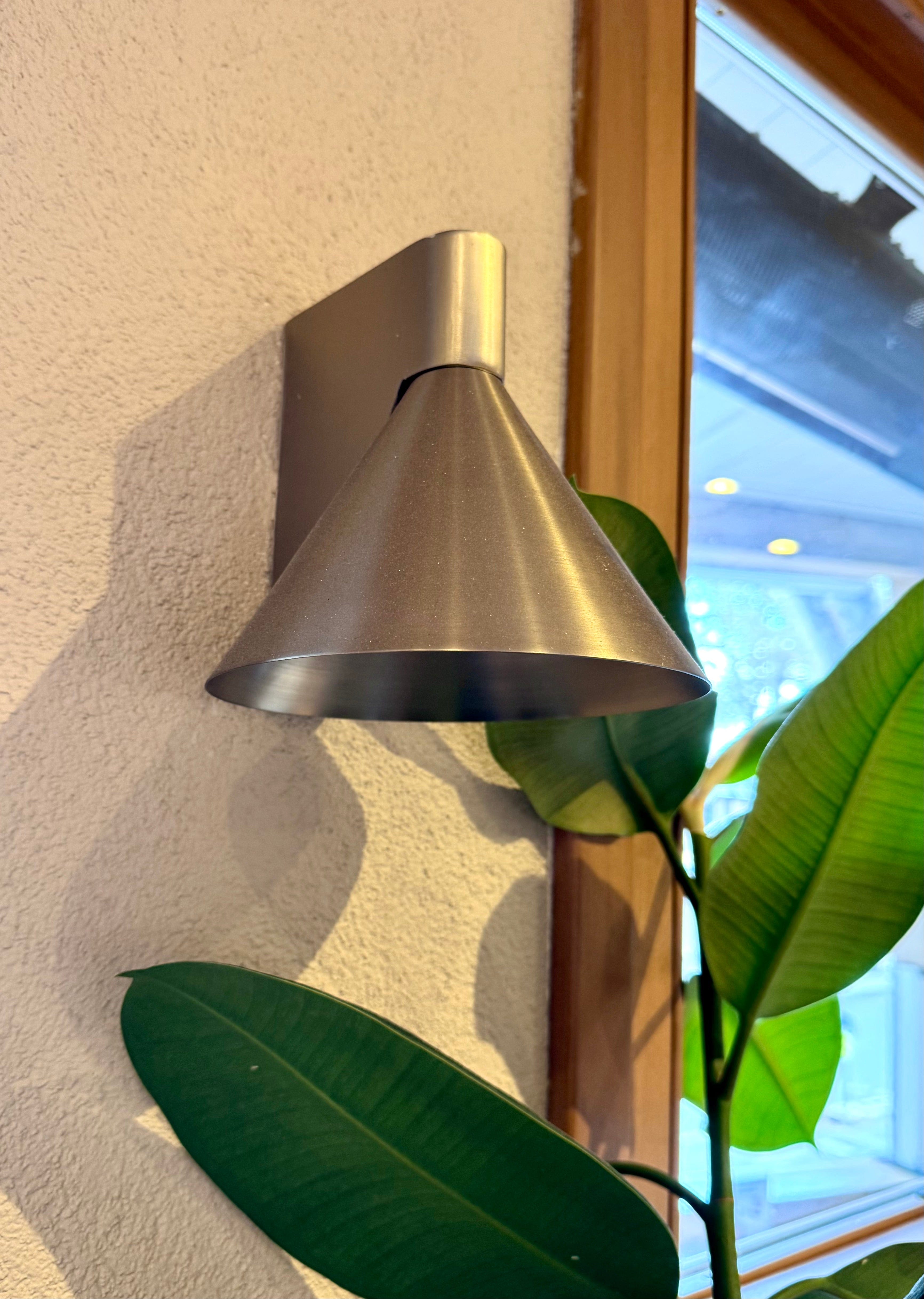 Arel Lighting Satin Nickel MODICA Wall Sconce