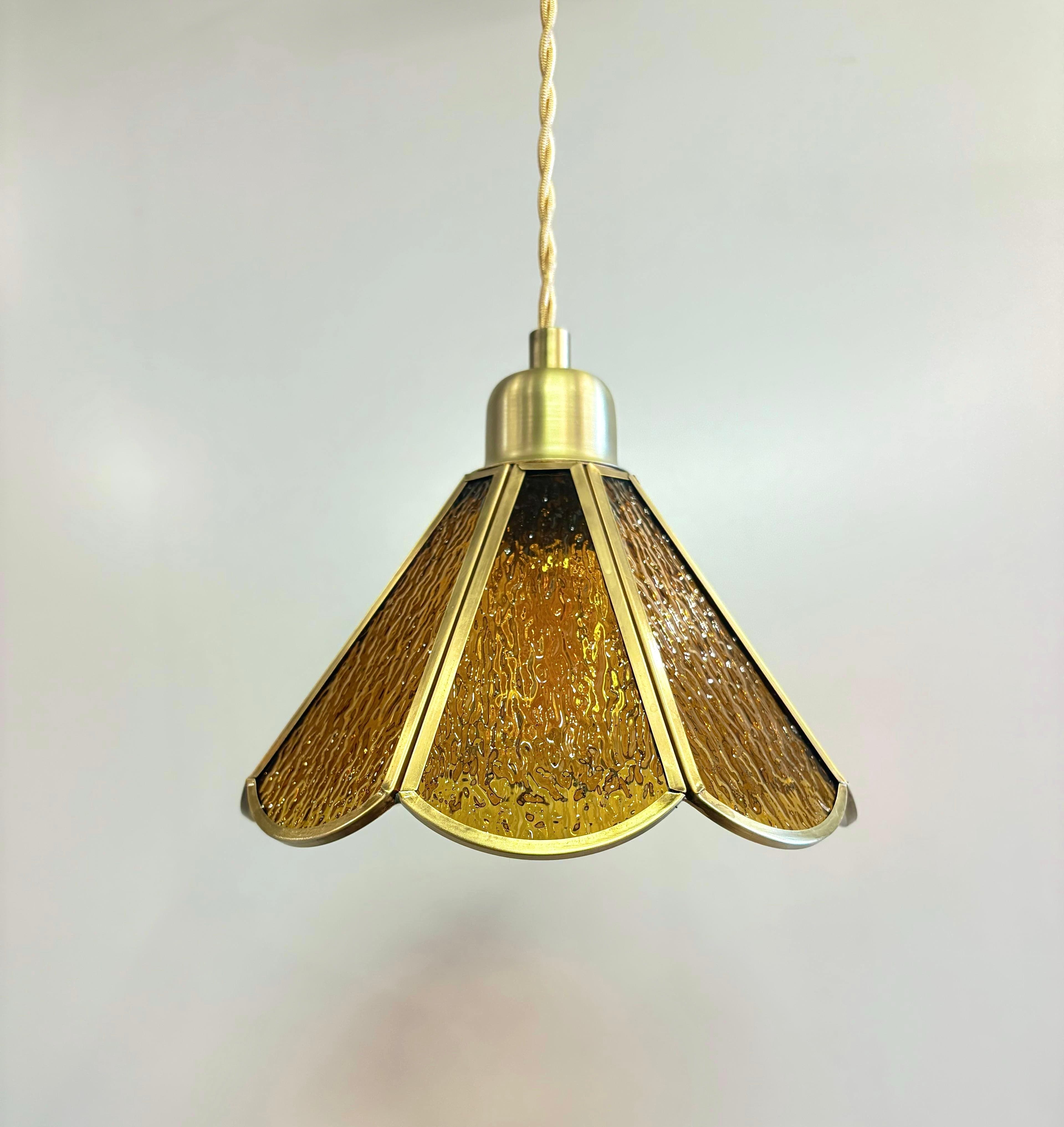 Arel Lighting SINCA Stained Glass Pendant