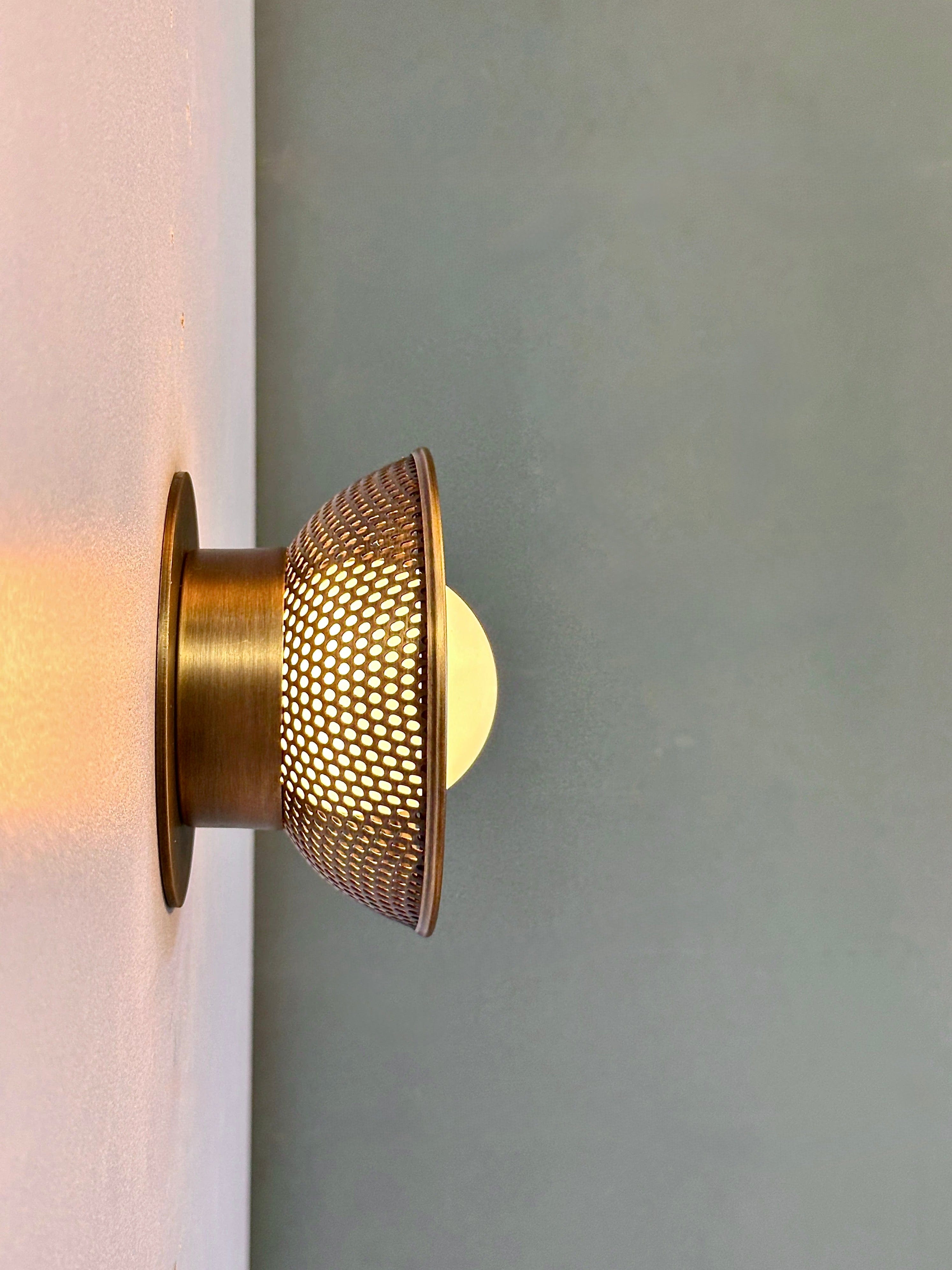 Arel Lighting STER Wall Lighting Fixture