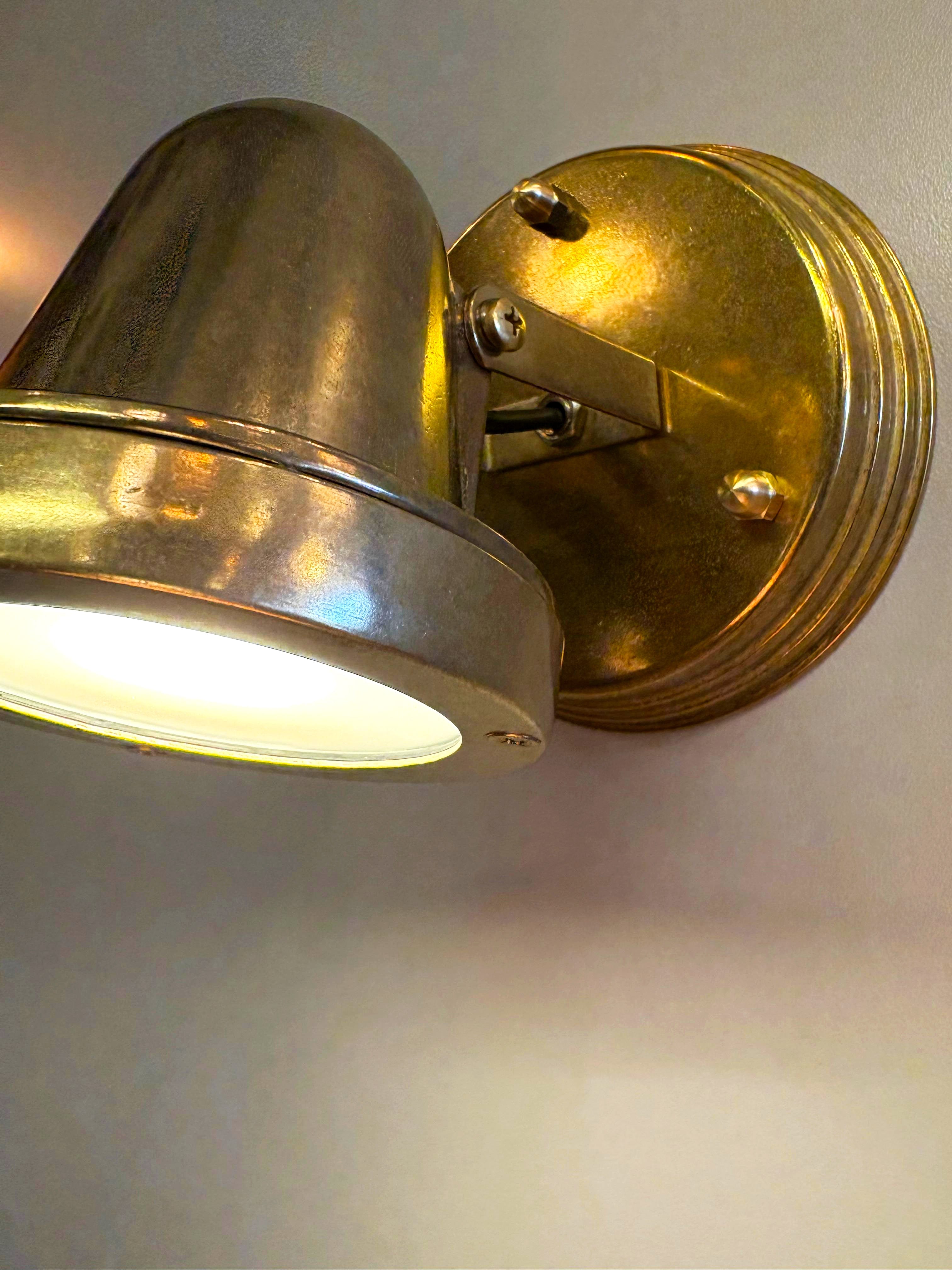 Arel Lighting TRAIAN Outdoor Brass Casting Wall Sconce